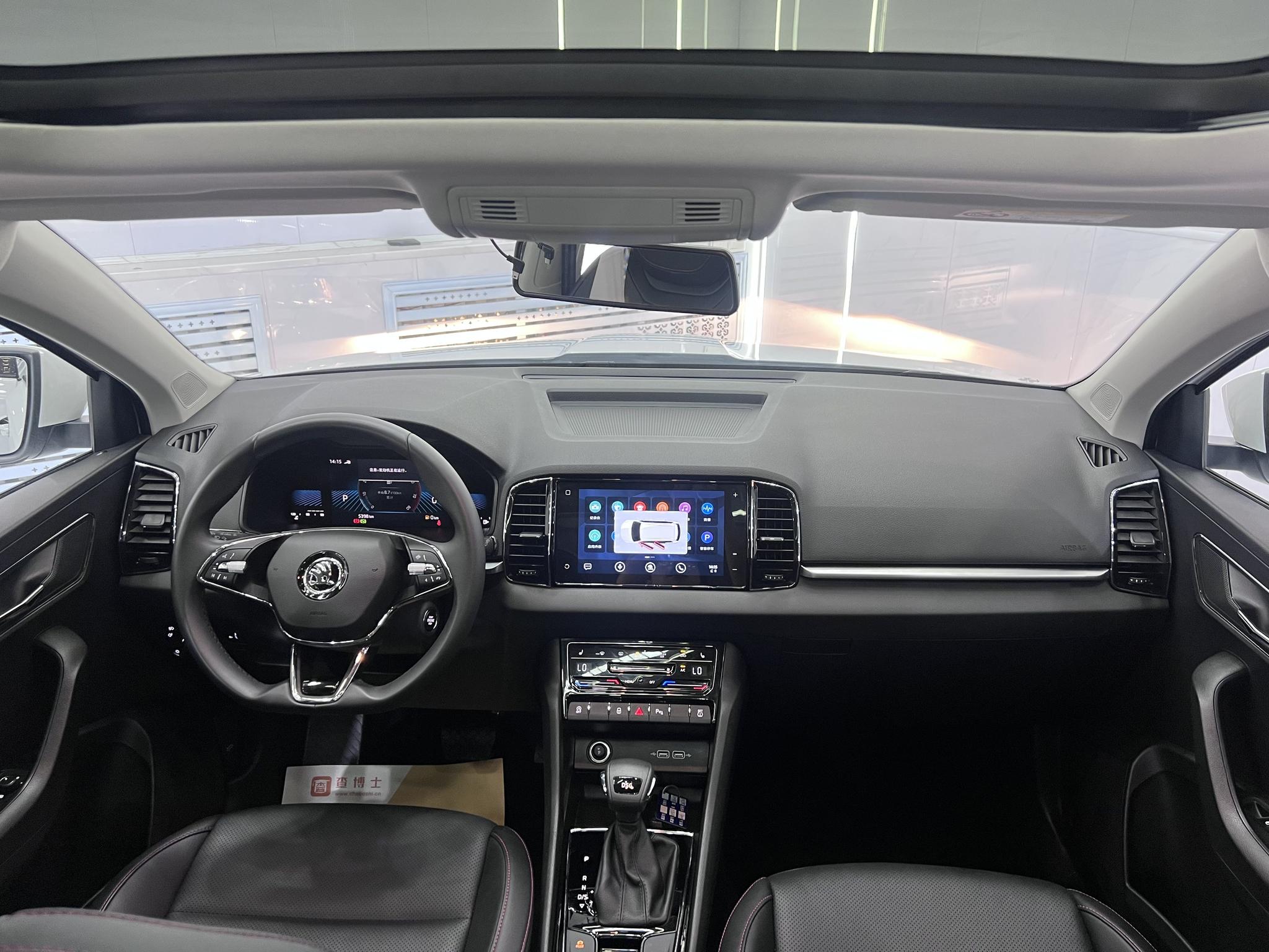 Skoda Karoq 2023, фото 15