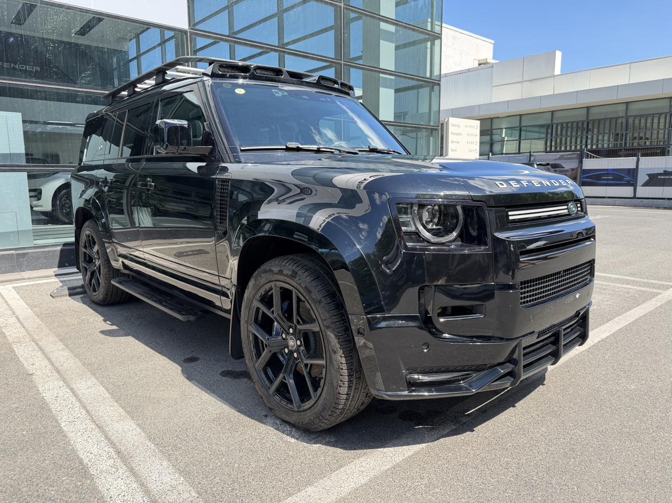Land Rover Defender 2023, фото 2