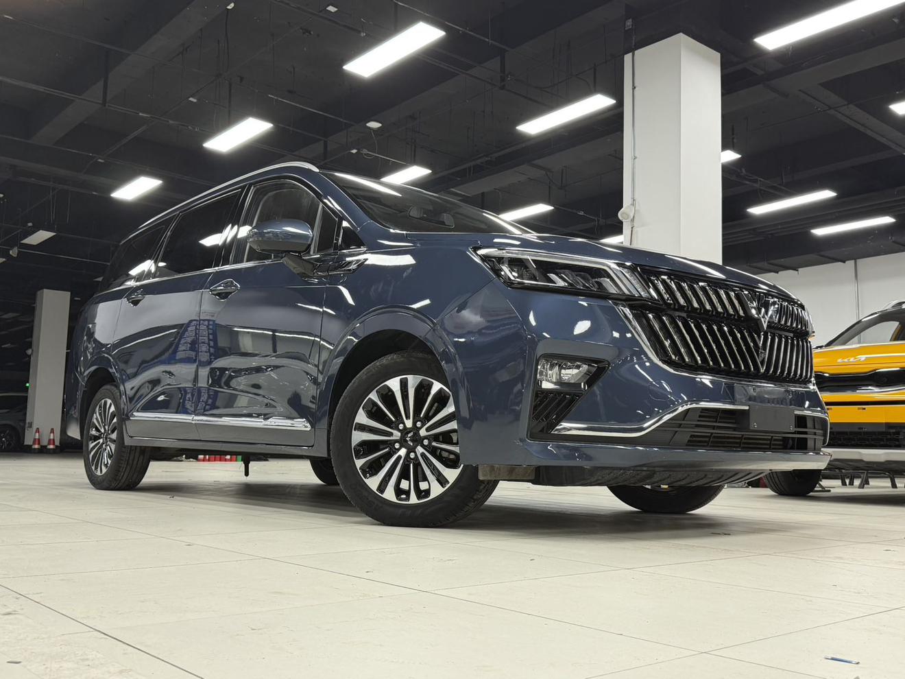 Wuling Jiachen 2022, фото 2