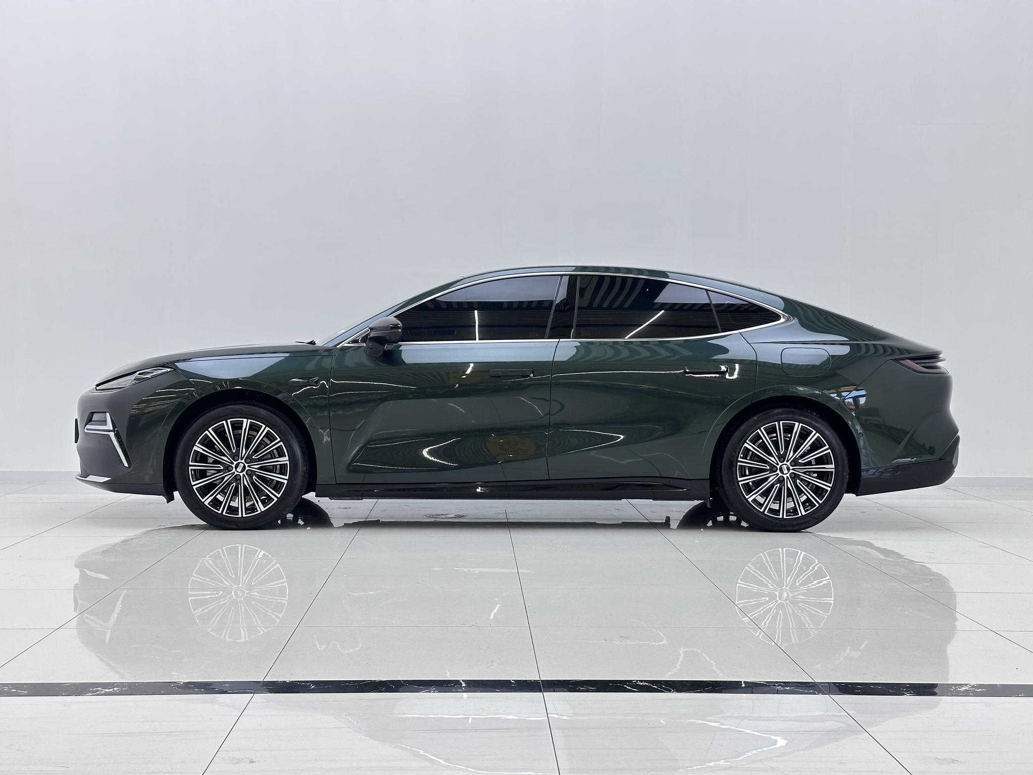 Geely Galaxy Star 8 2025, фото 4