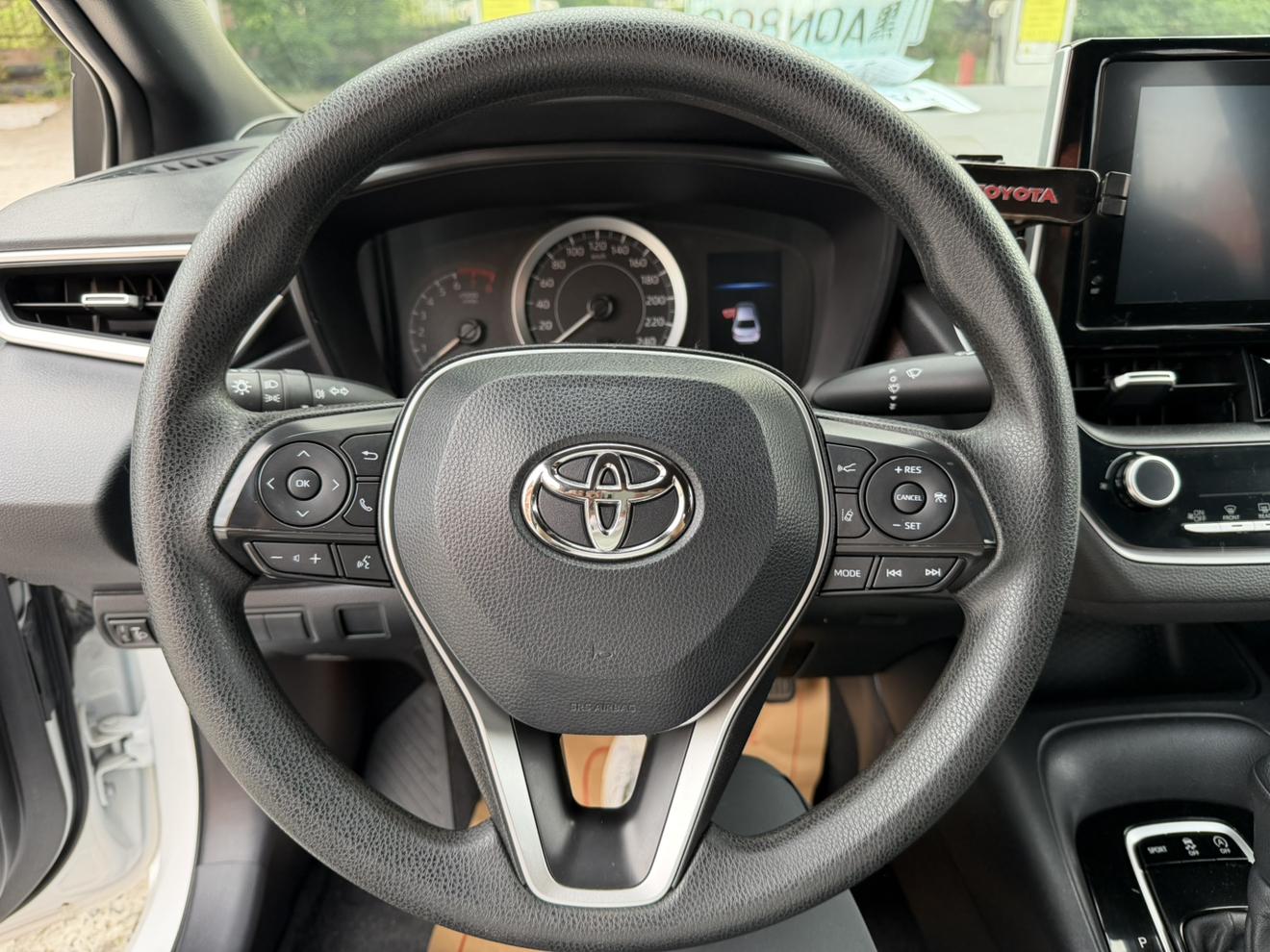 Toyota Corolla 2022, фото 14