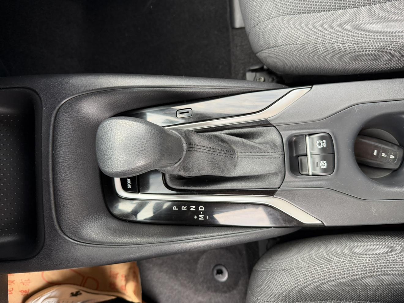 Toyota Corolla 2022, фото 16
