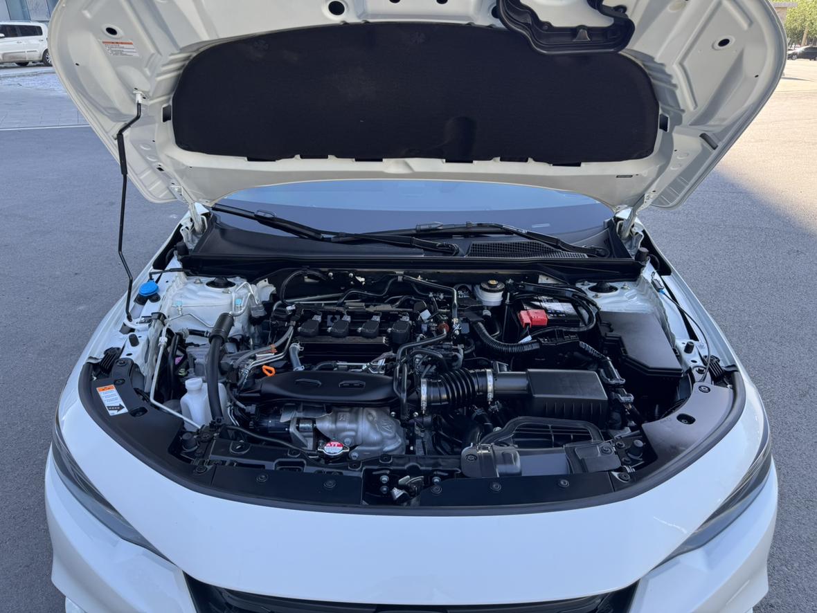 Honda Civic 2023, фото 16
