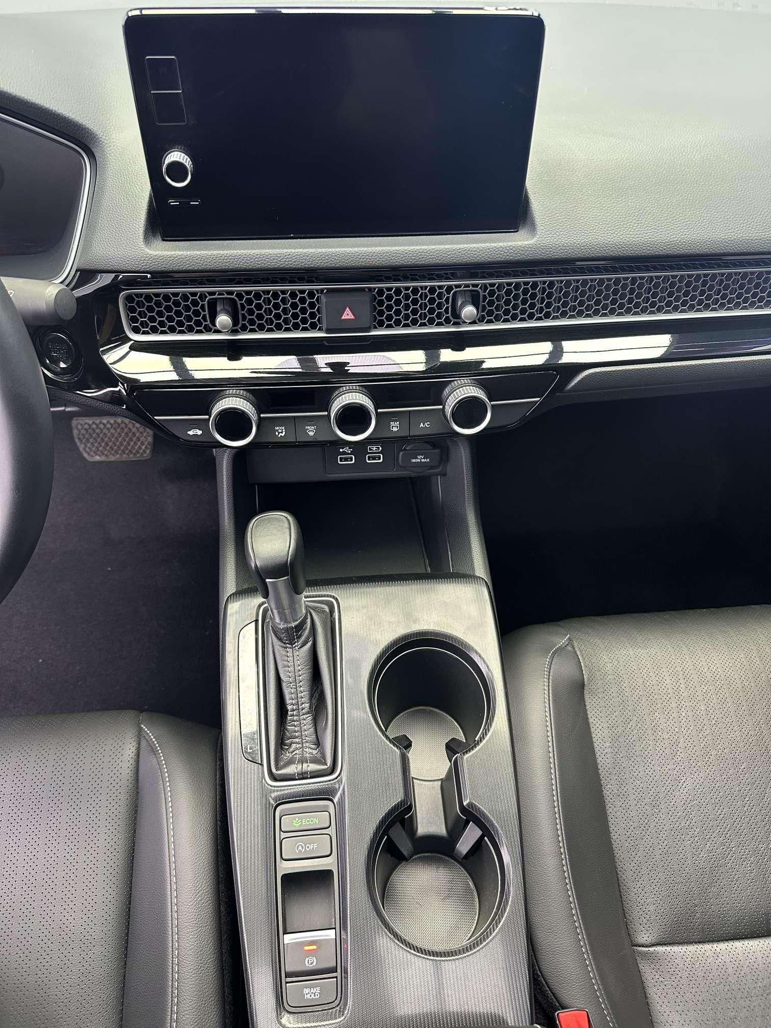 Honda Civic 2022, фото 16