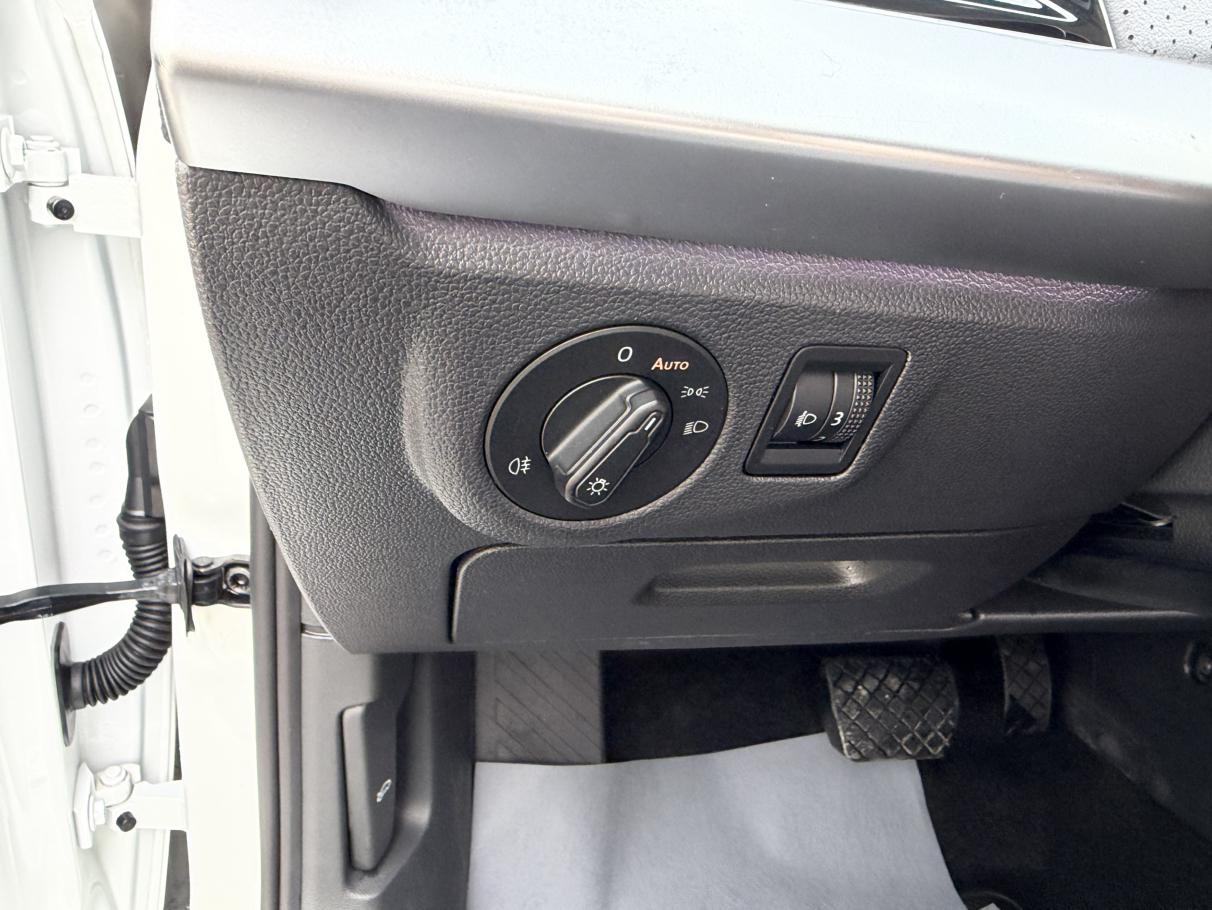 Volkswagen Lavida 2023, фото 14