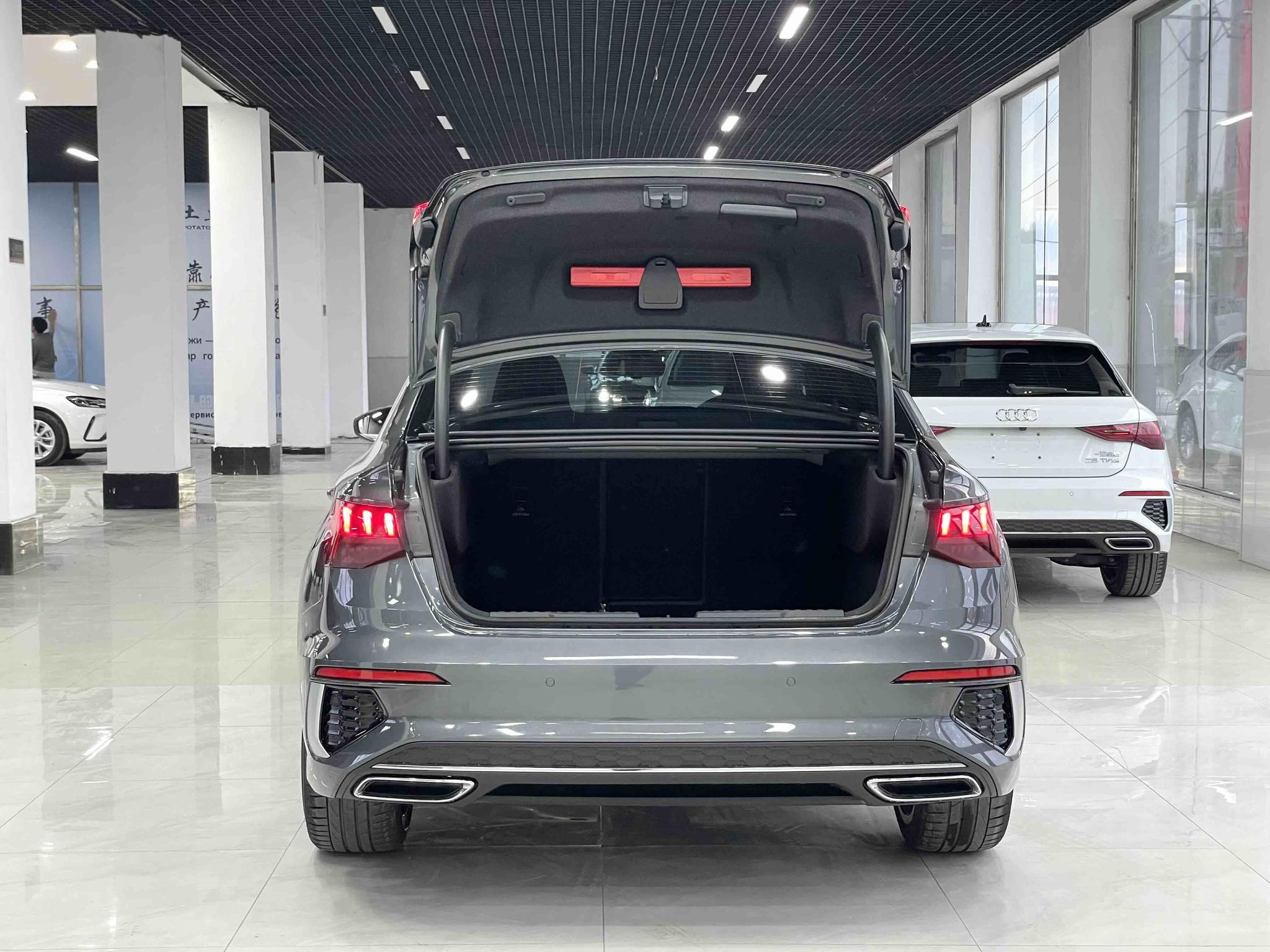 Audi A3 2023, фото 15