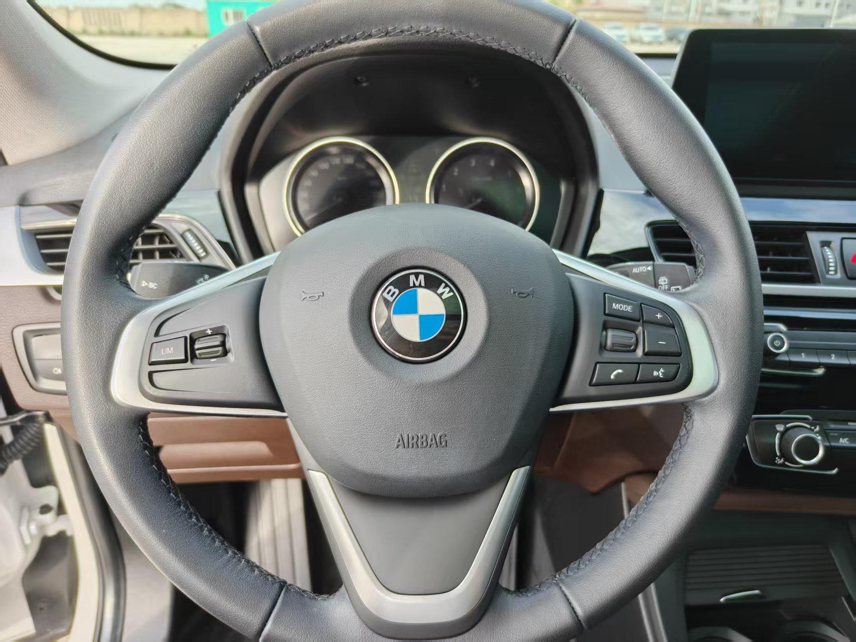 BMW X1 2022, фото 11