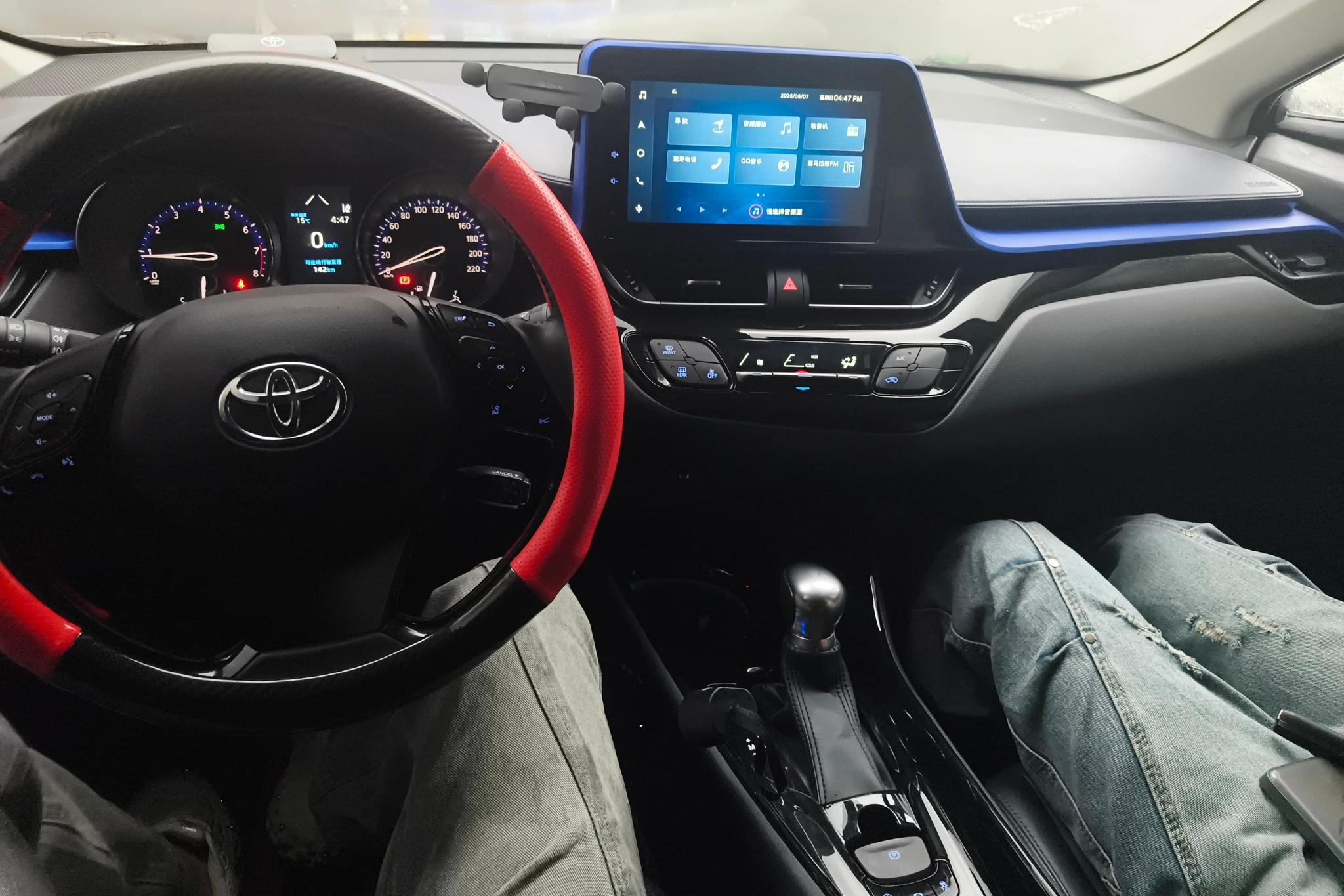 Toyota C-HR 2021, фото 14