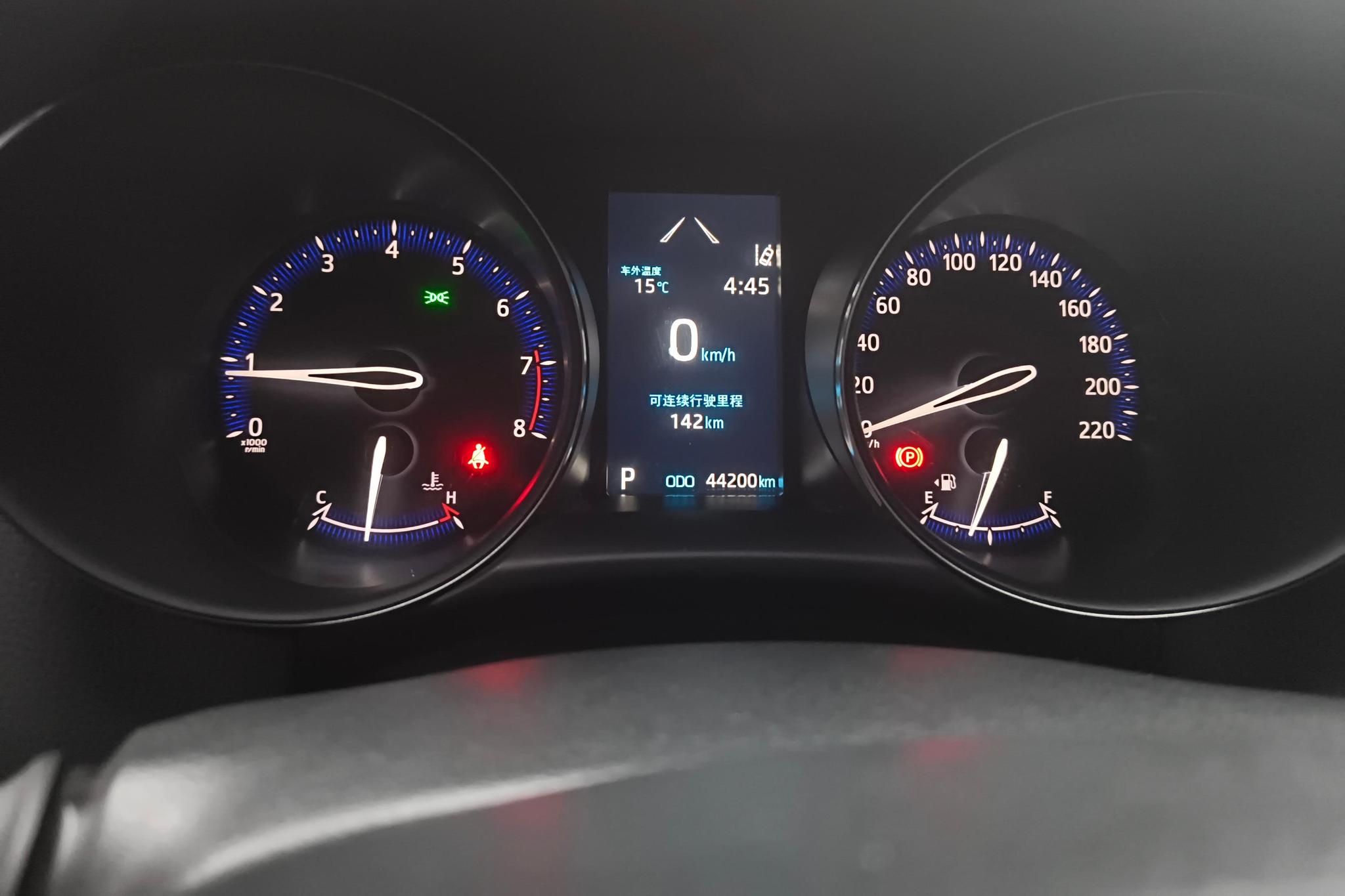 Toyota C-HR 2021, фото 17