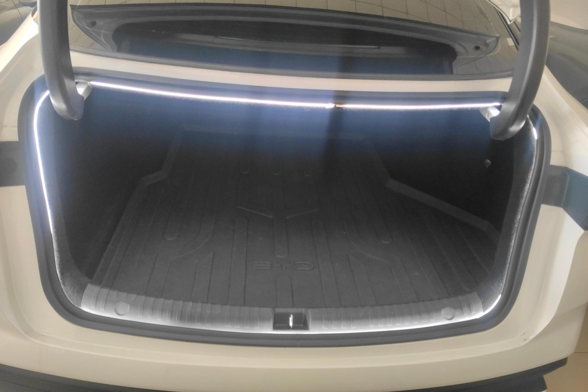 BYD Seal 2024, фото 11