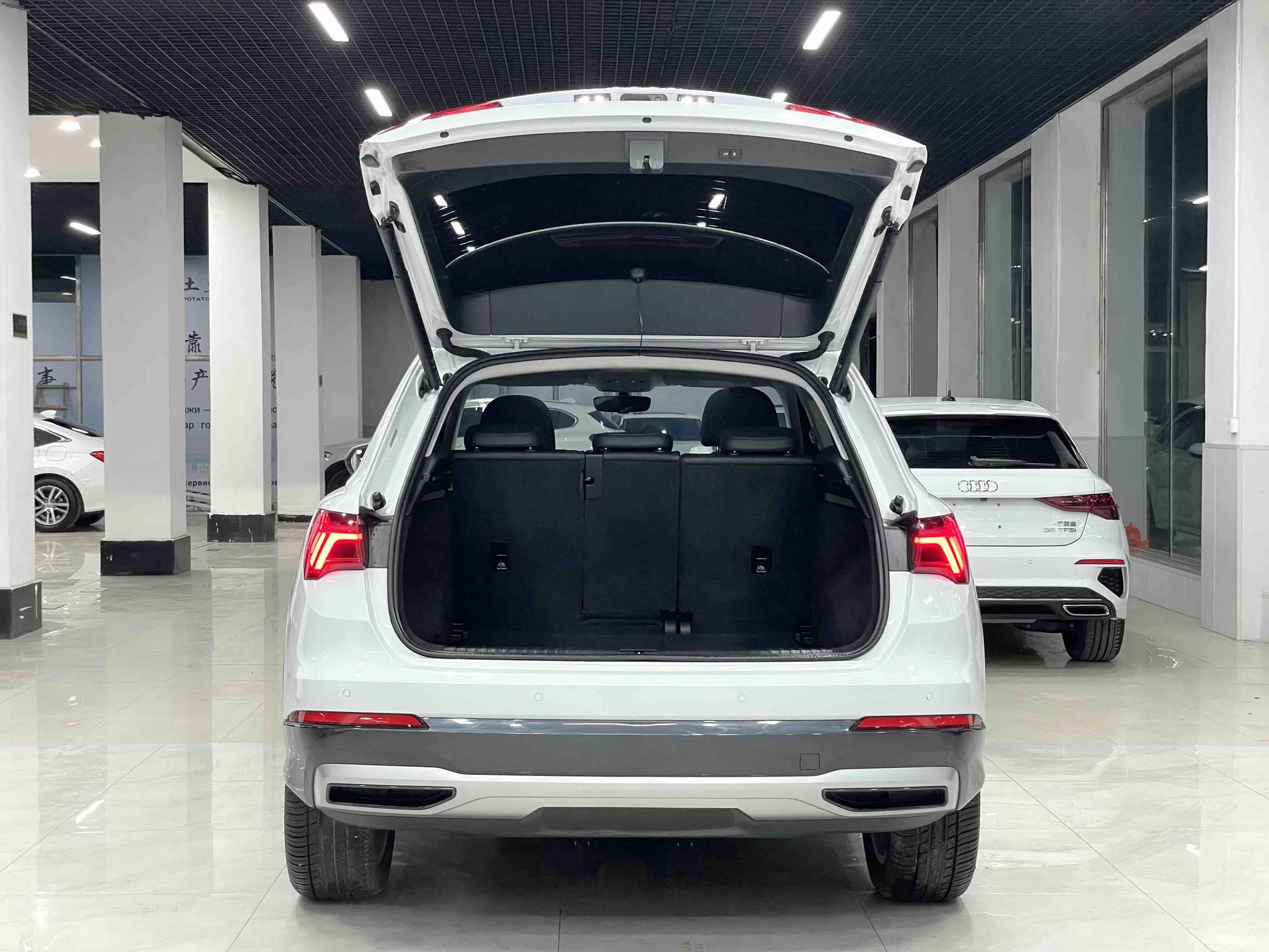 Audi Q3 2022, фото 17