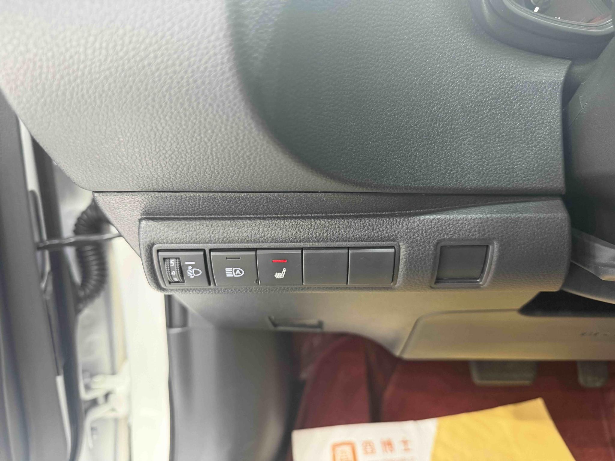 Toyota Corolla 2023, фото 9