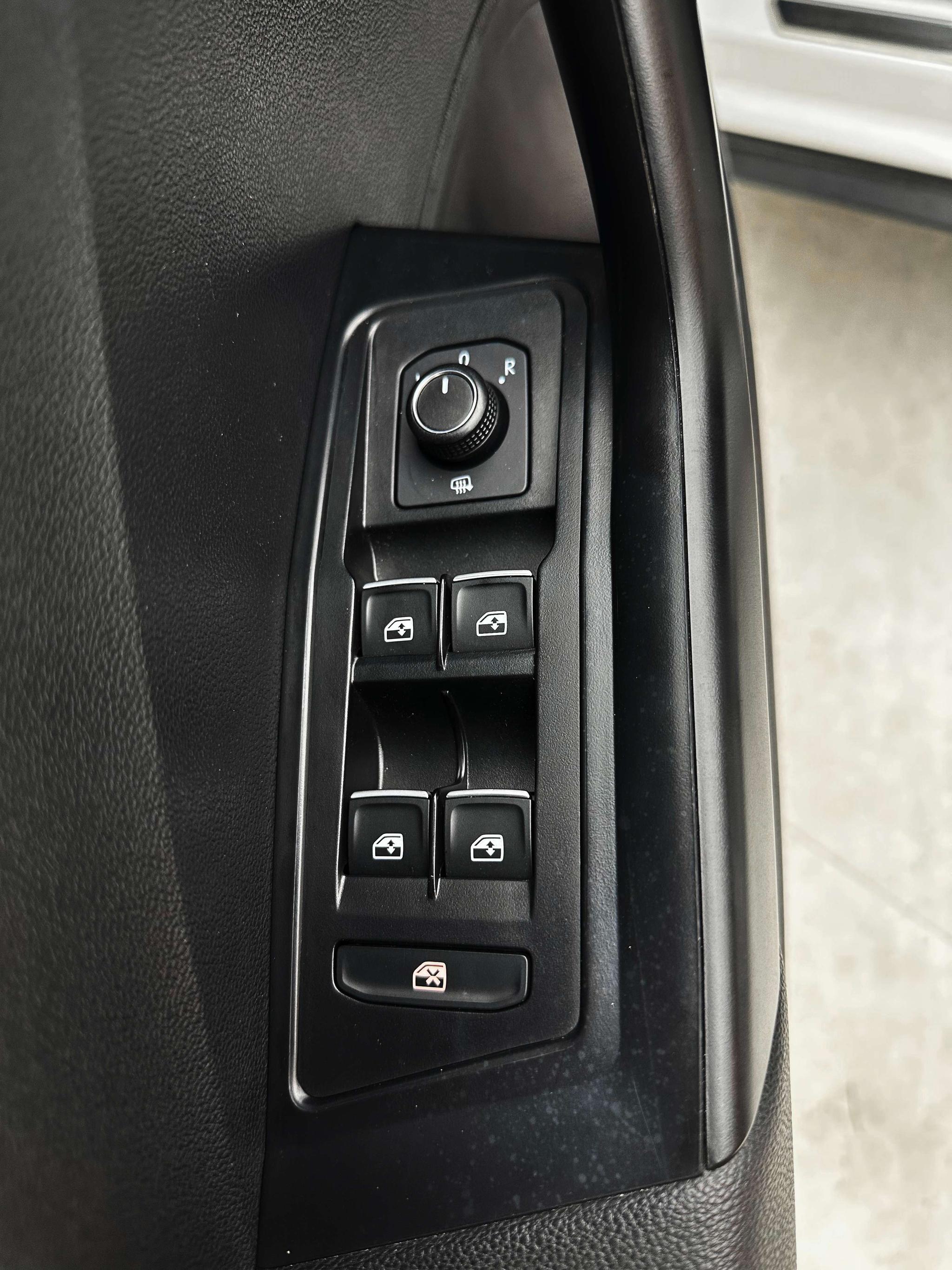 Volkswagen T-Roc 2022, фото 14
