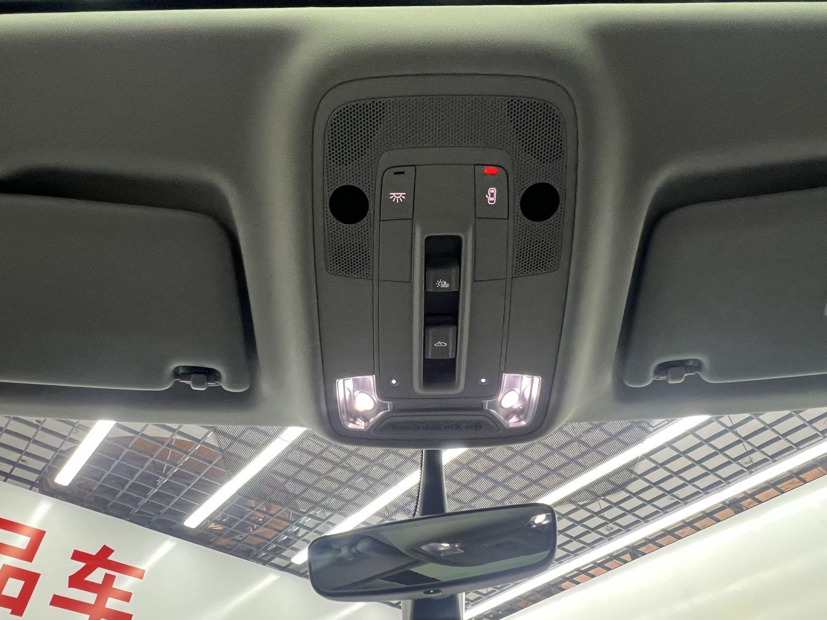 Audi Q3 2022, фото 16