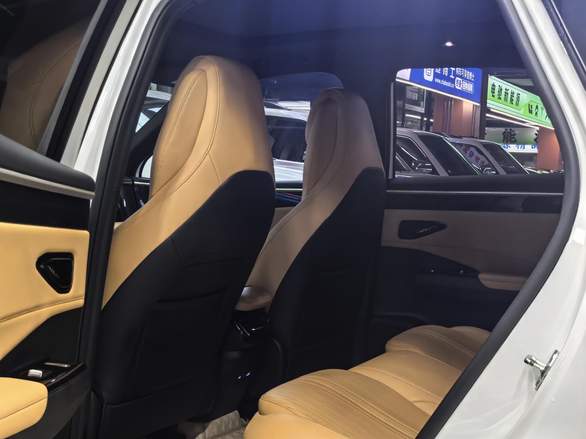 Geely Galaxy L7 2023, фото 17