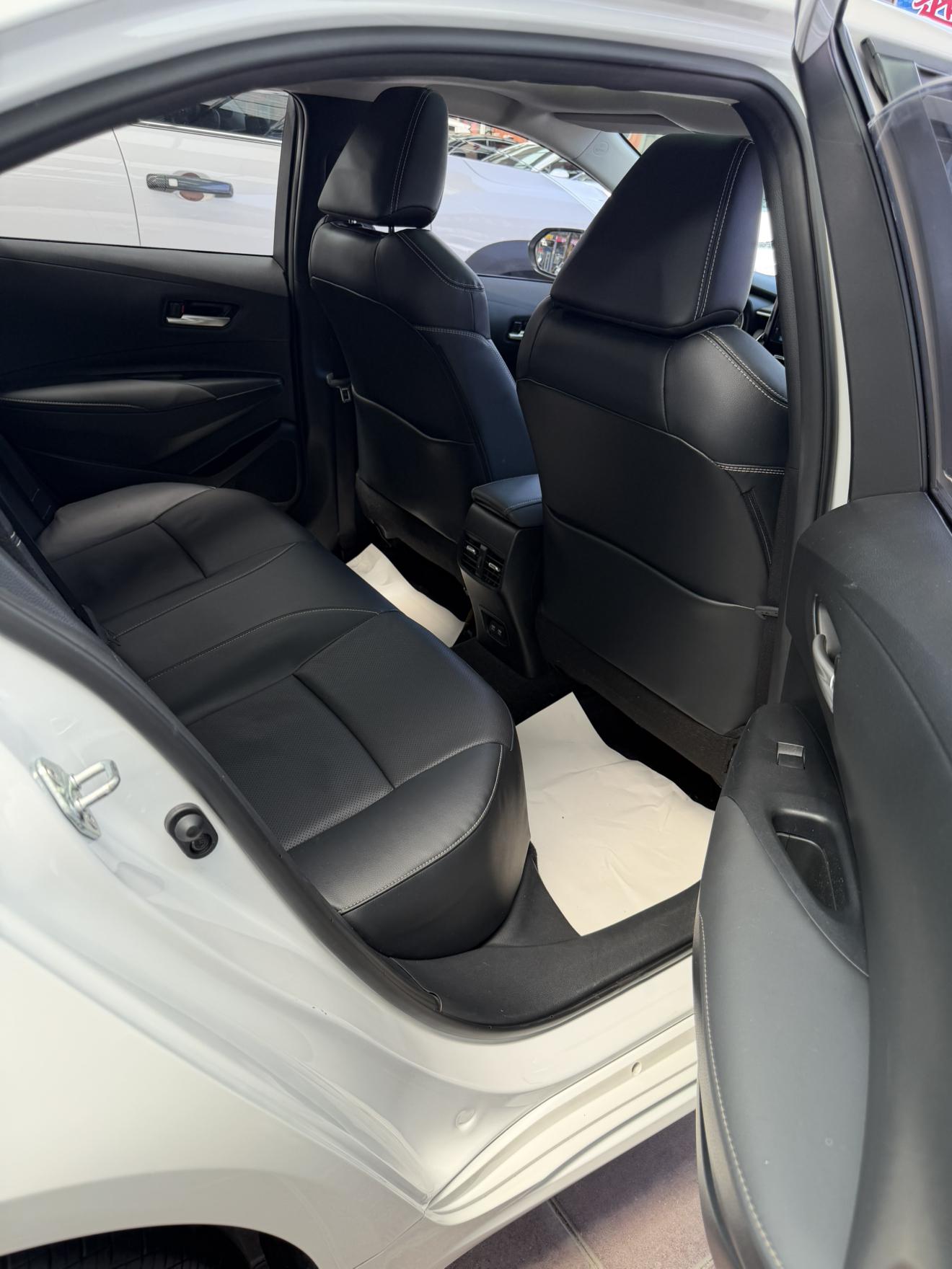 Toyota Corolla 2021, фото 10