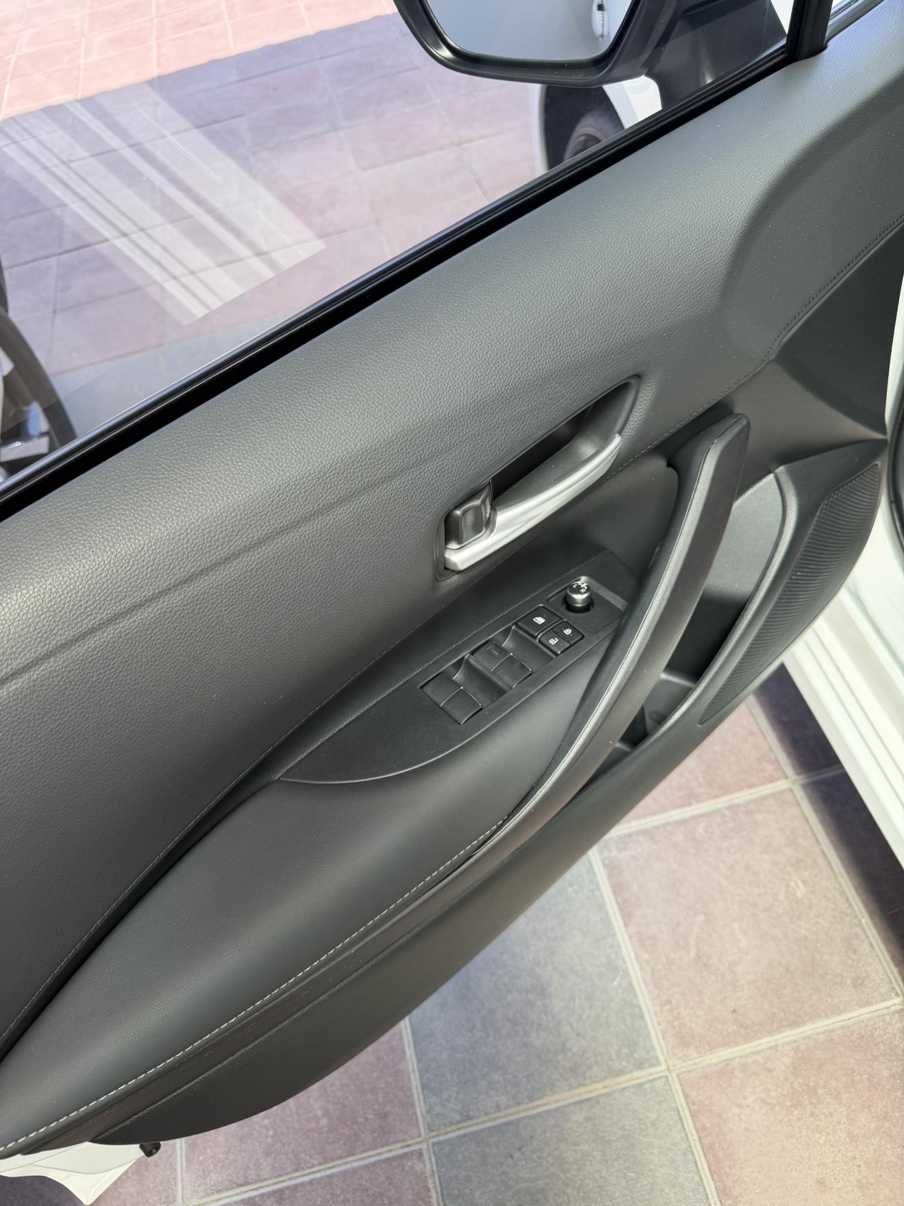 Toyota Corolla 2021, фото 17