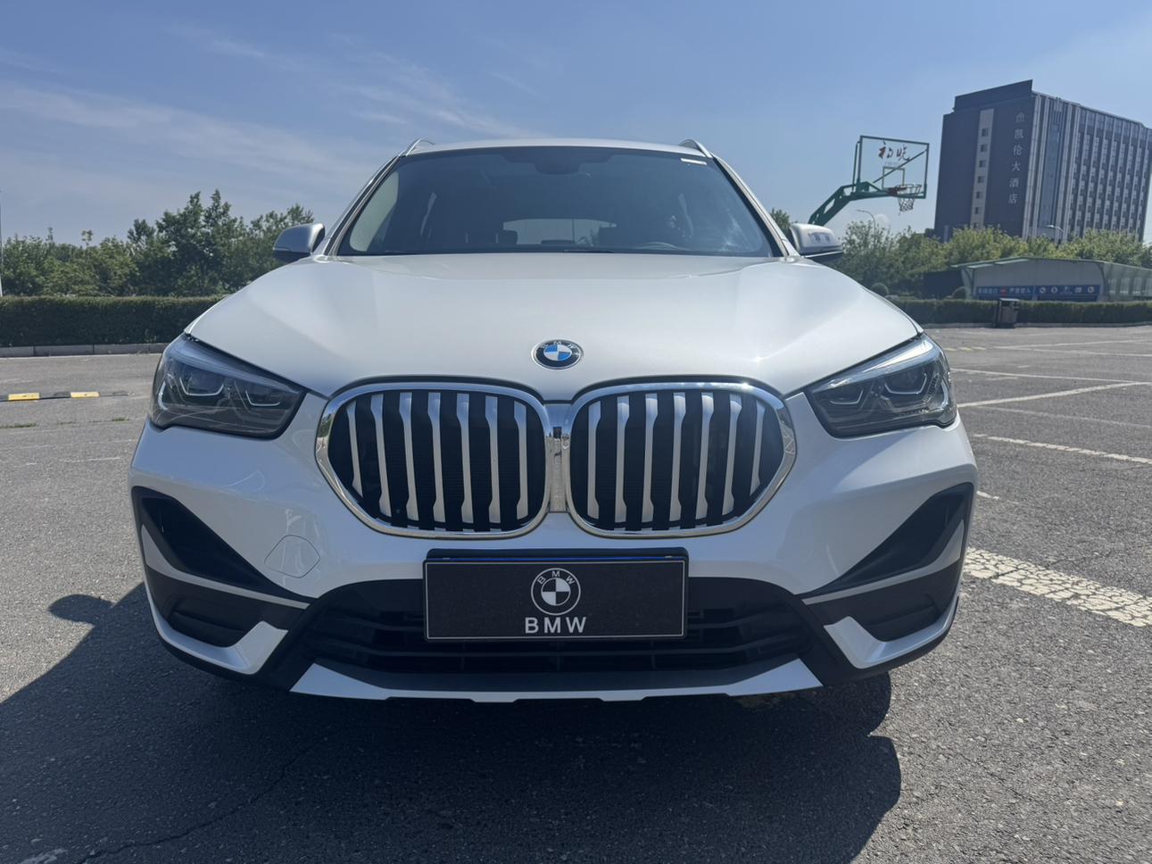 BMW X1 2022, фото 2