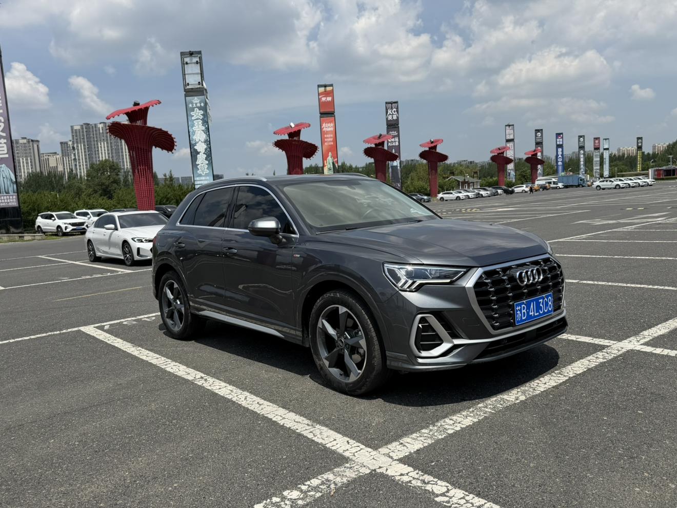 Audi Q3 2022, фото 3