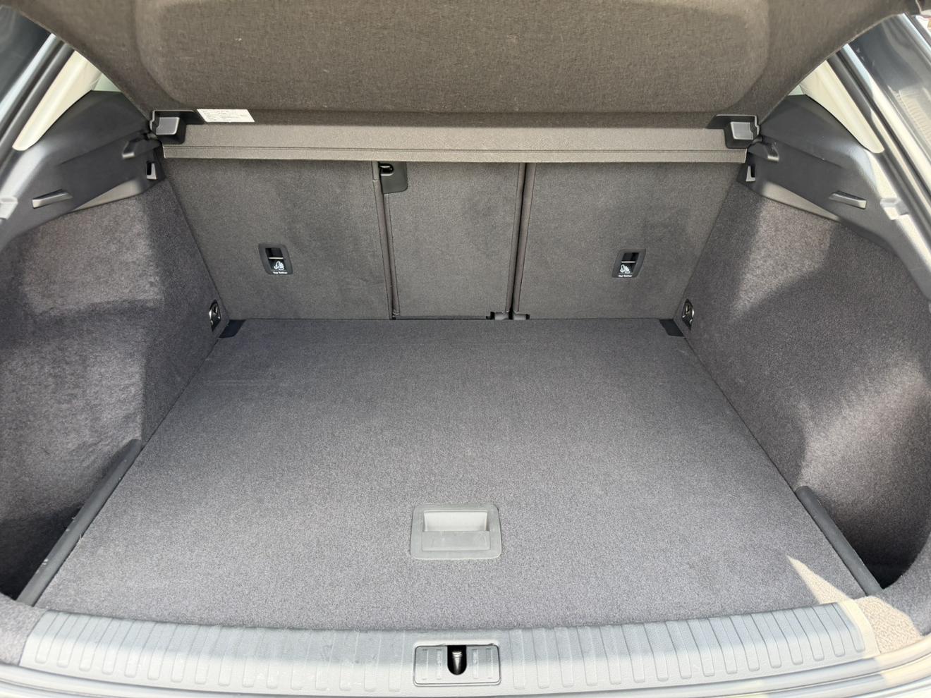 Audi Q3 2022, фото 7
