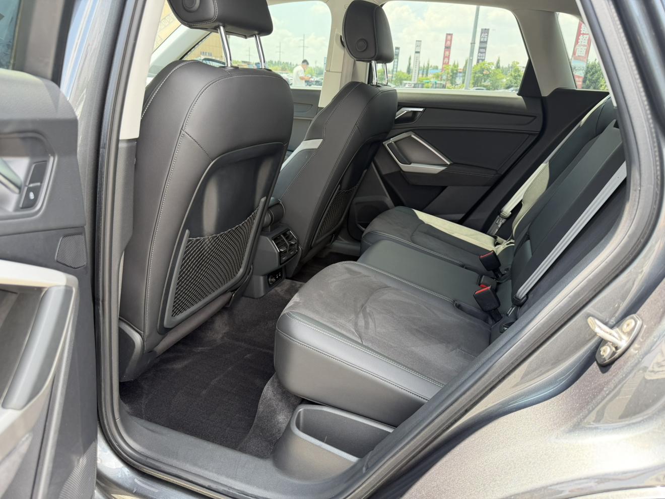 Audi Q3 2022, фото 10