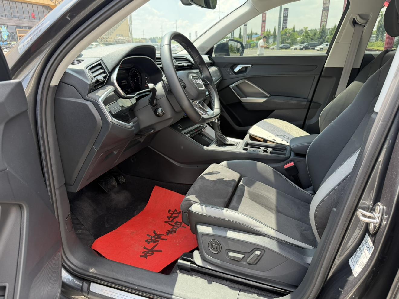 Audi Q3 2022, фото 11