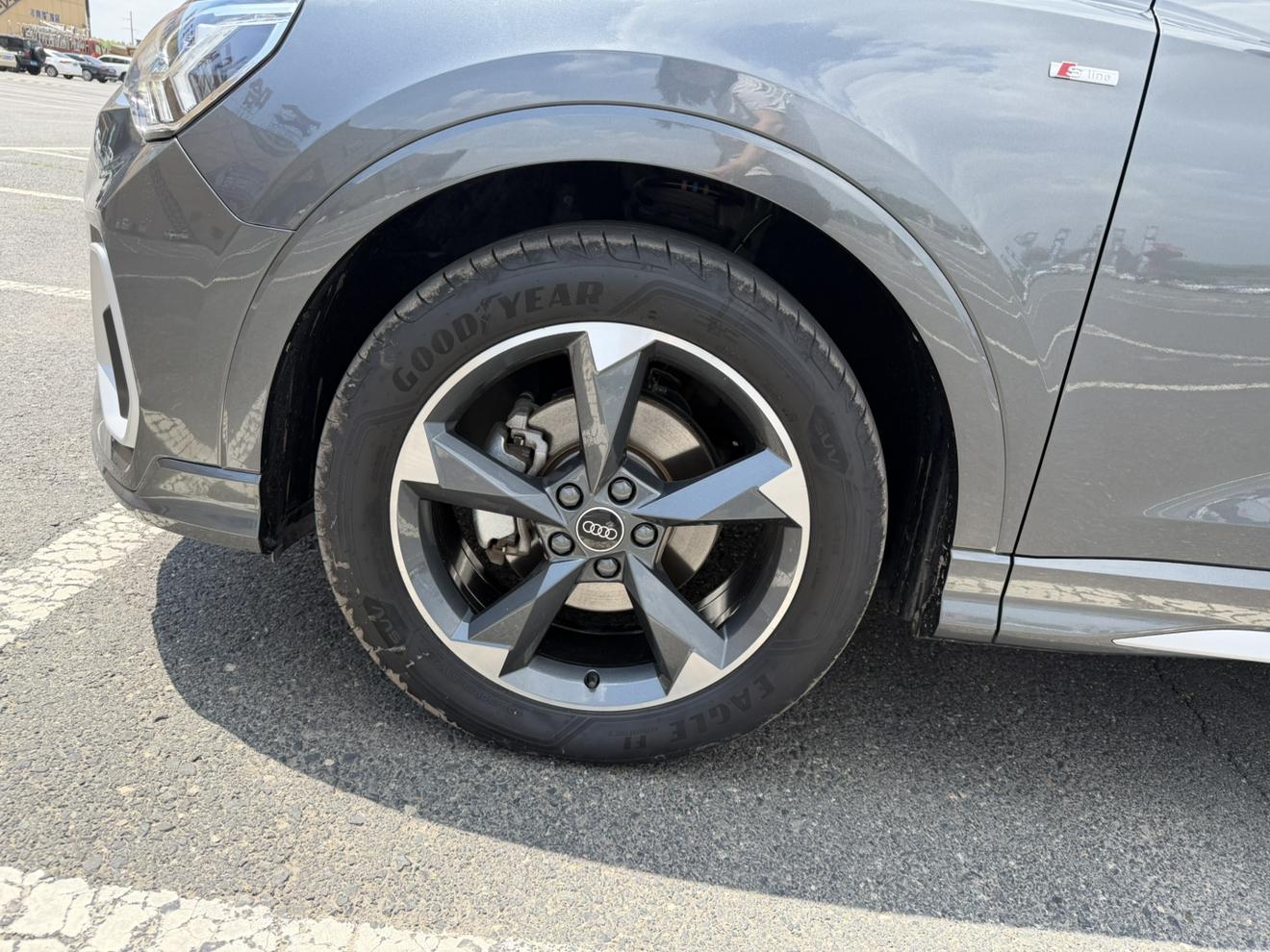 Audi Q3 2022, фото 13