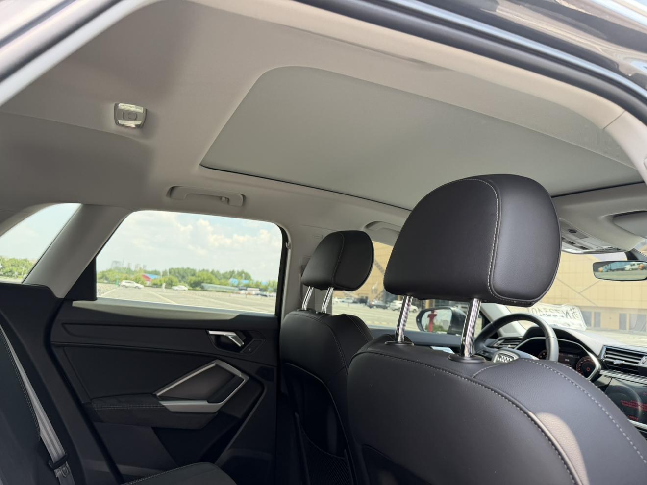 Audi Q3 2022, фото 17