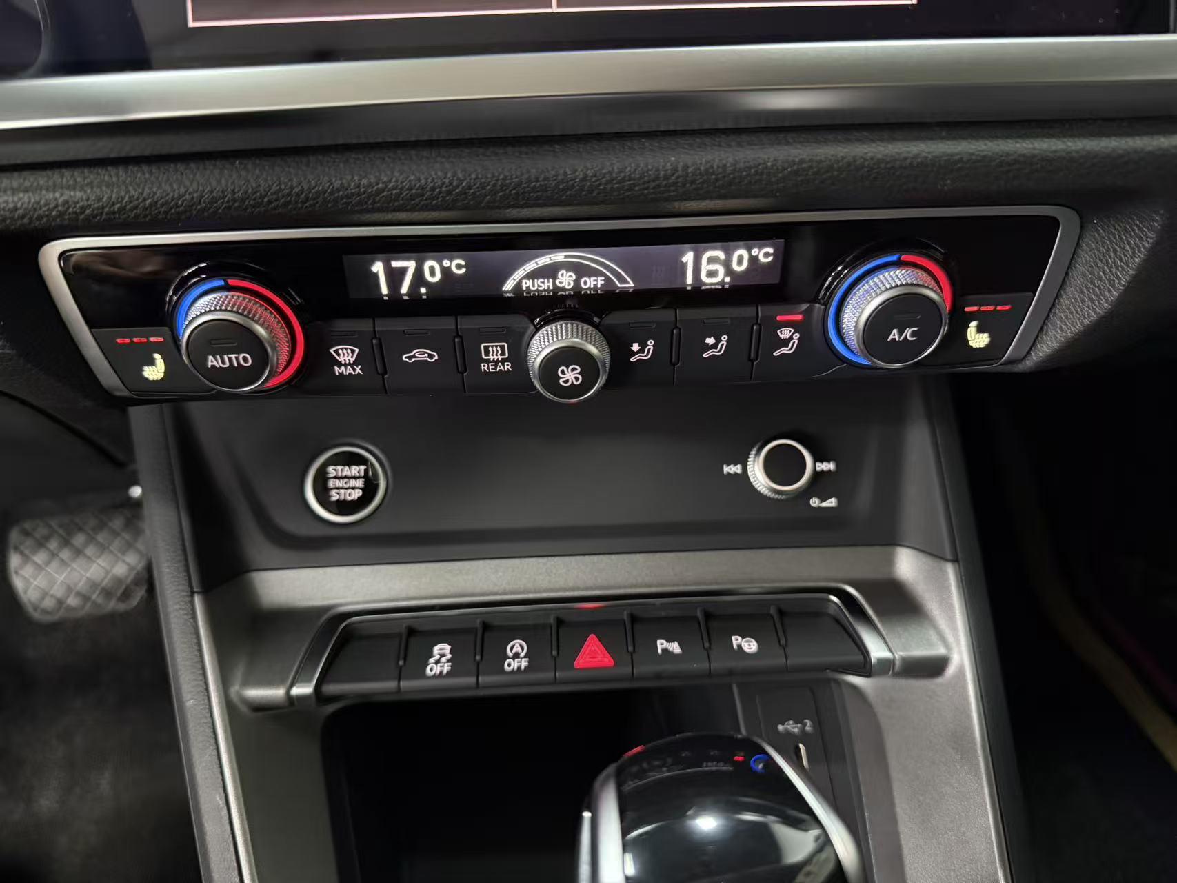 Audi Q3 2022, фото 15