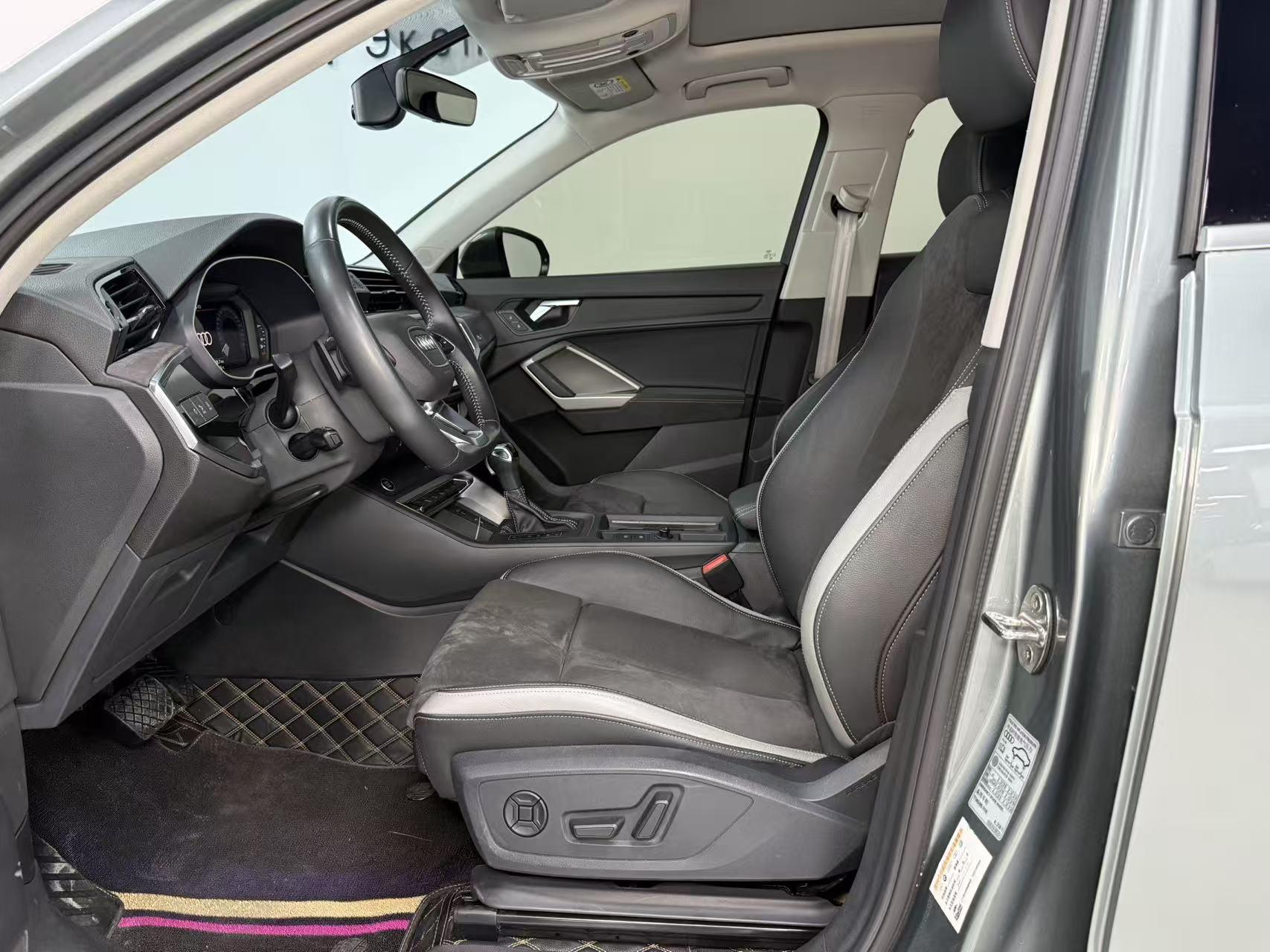 Audi Q3 2022, фото 17