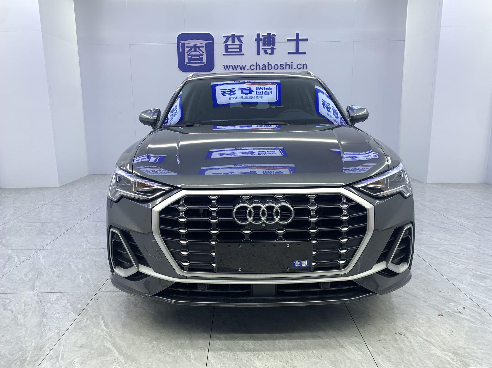 Audi Q3 2022, фото 2