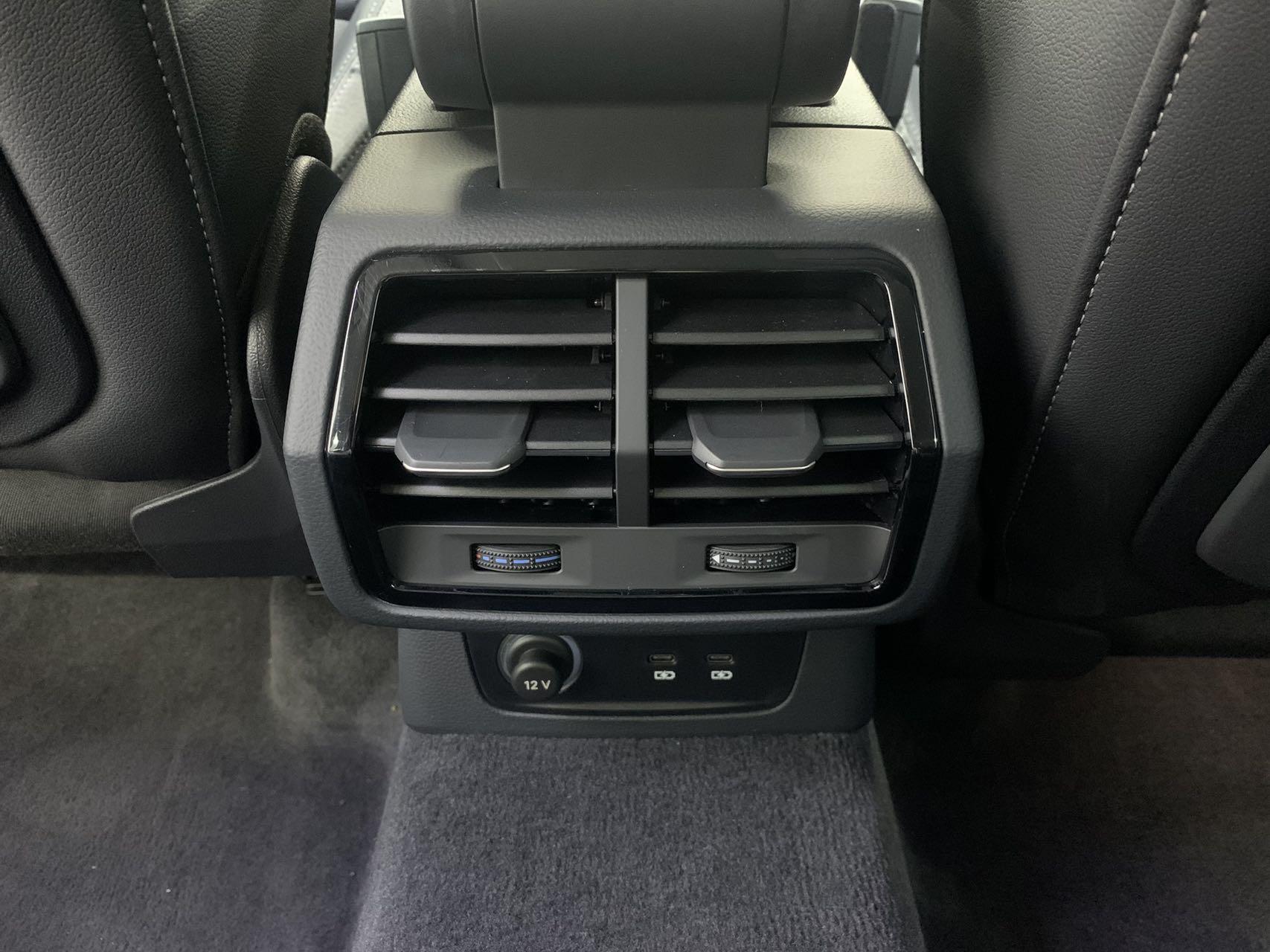 Audi Q3 2022, фото 13