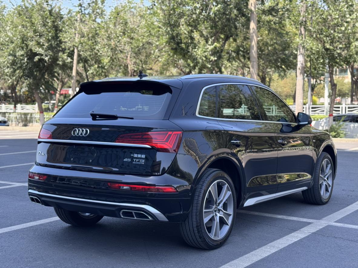 Audi Q5L 2022, фото 12