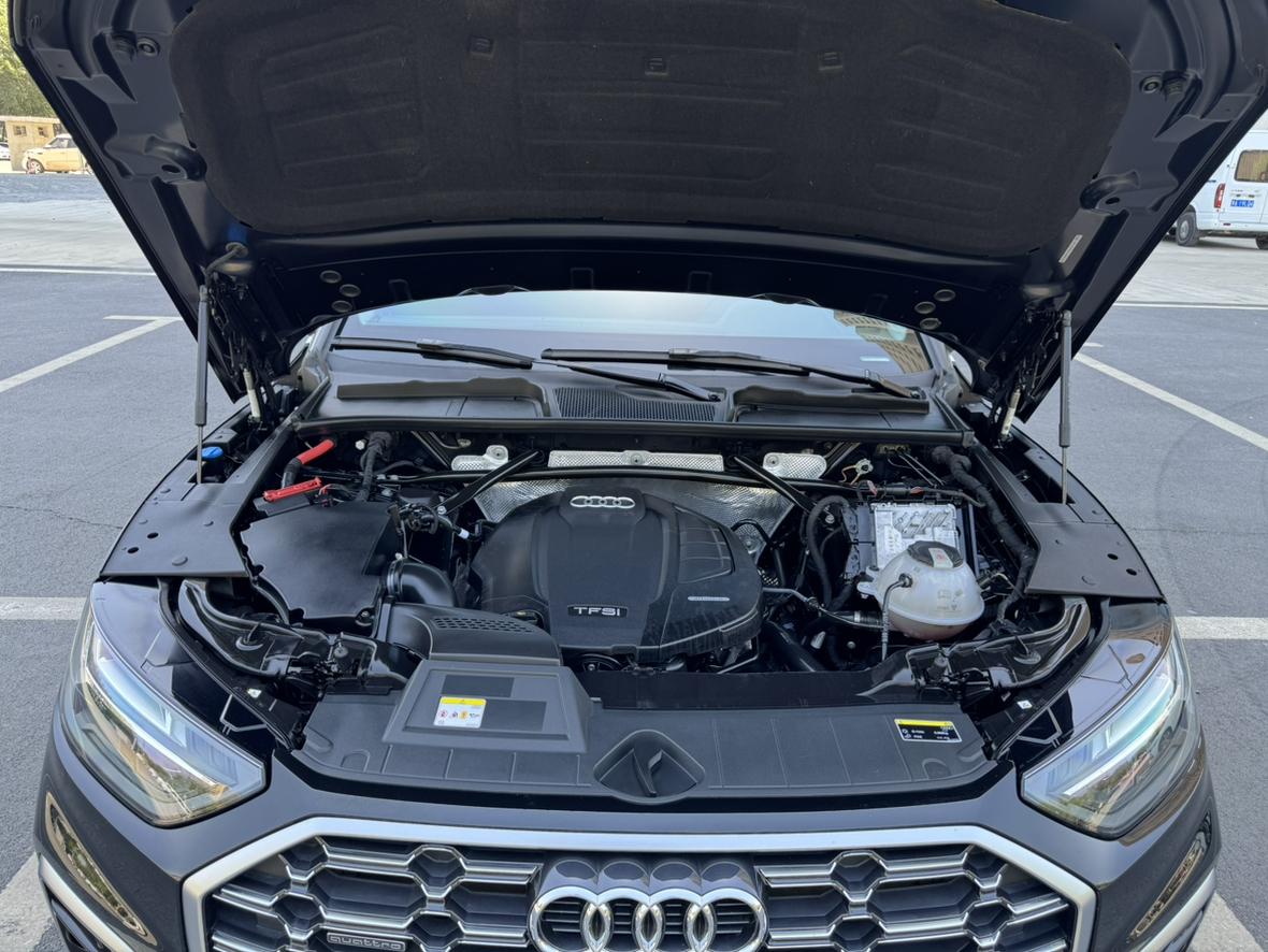 Audi Q5L 2022, фото 16