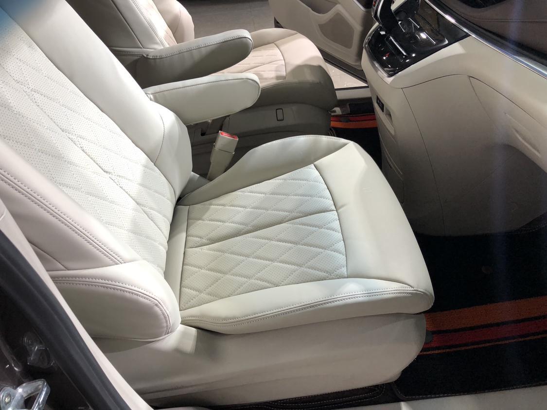 Buick GL8 2021, фото 8