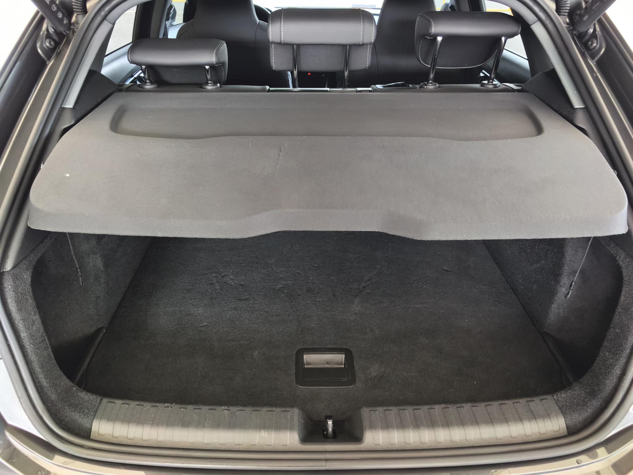 Audi A3 2023, фото 14