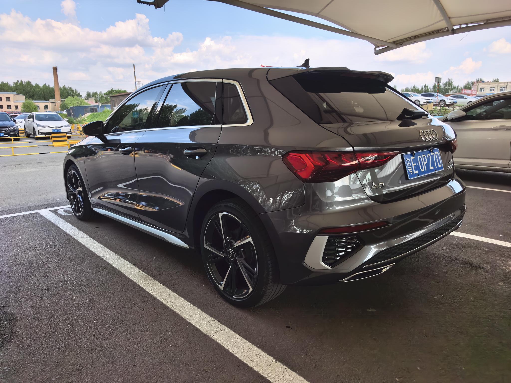 Audi A3 2023, фото 17
