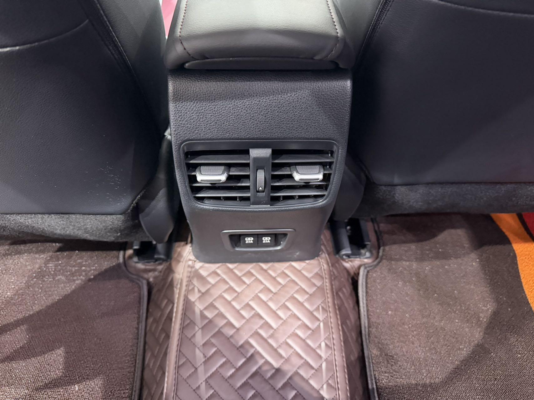Toyota Corolla 2021, фото 15