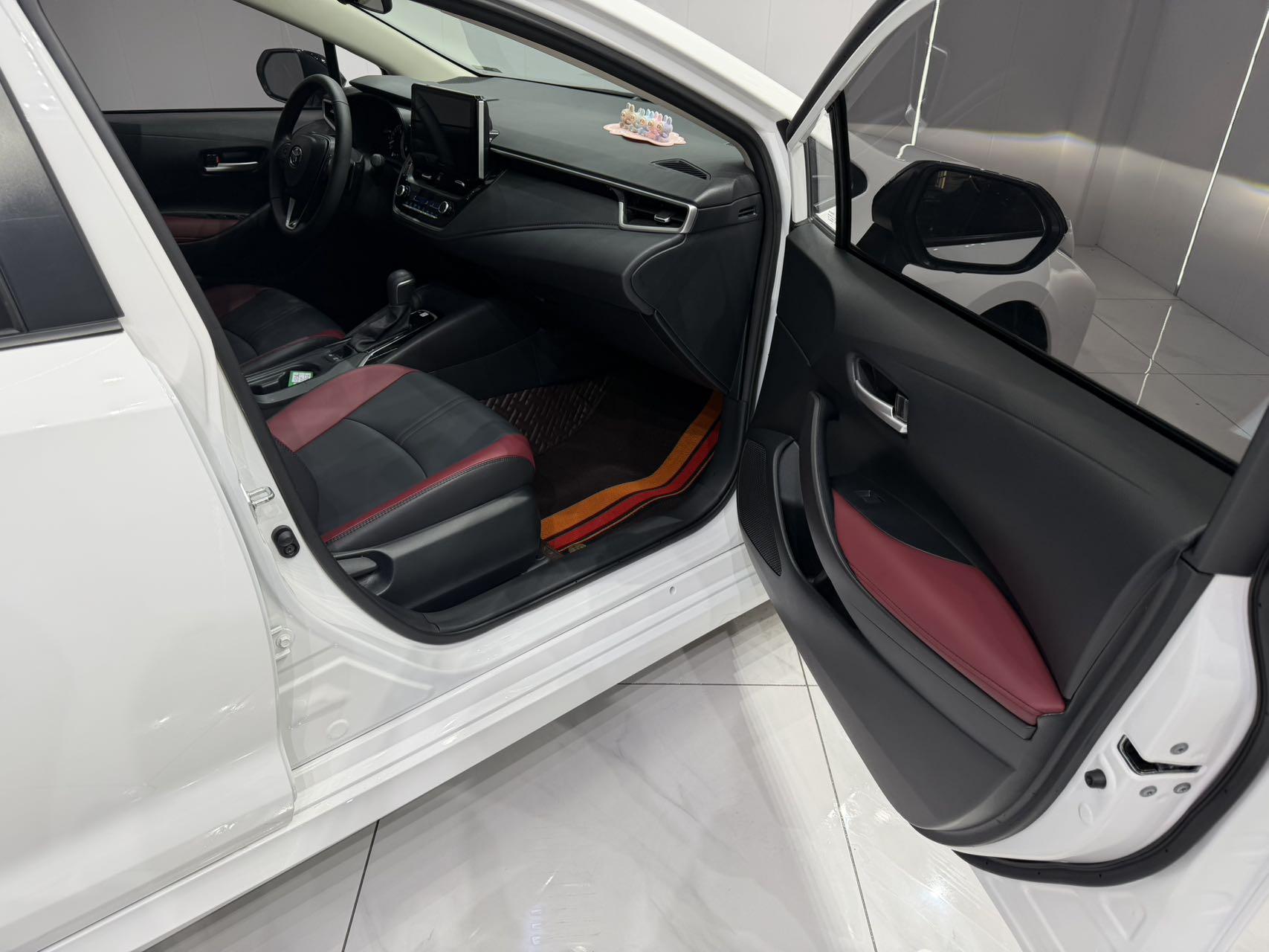Toyota Corolla 2021, фото 16