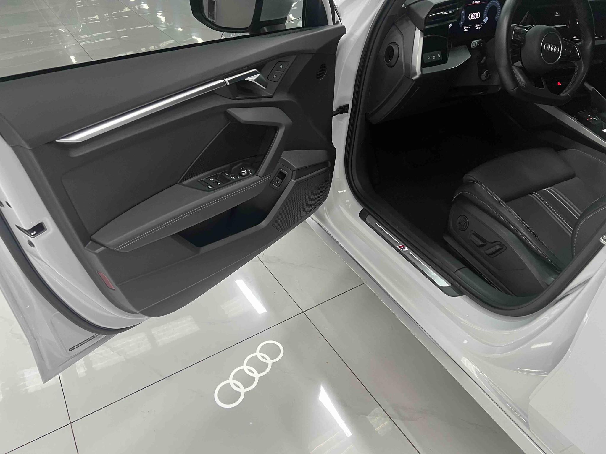 Audi A3 2023, фото 15