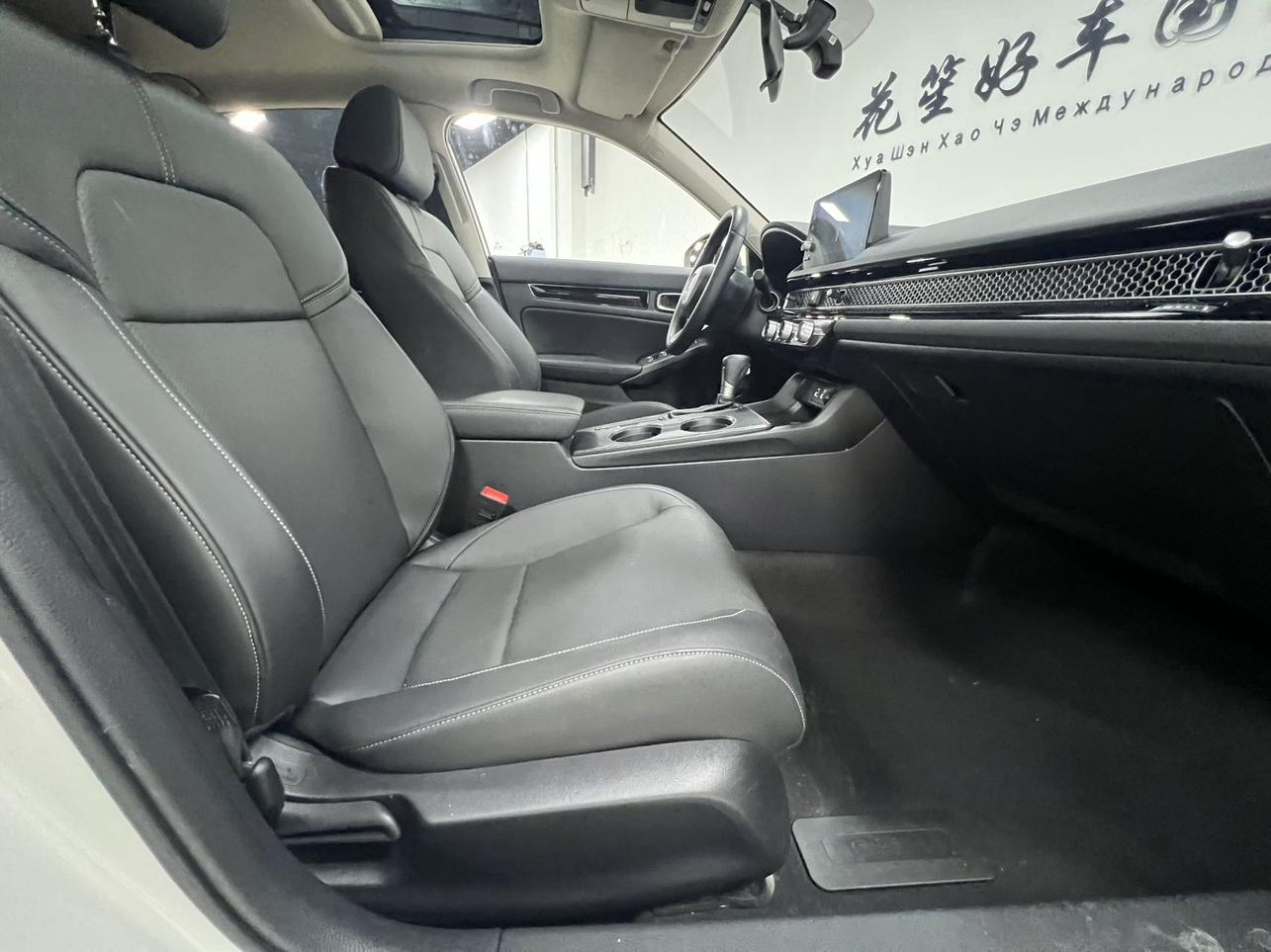 Honda Civic 2022, фото 11