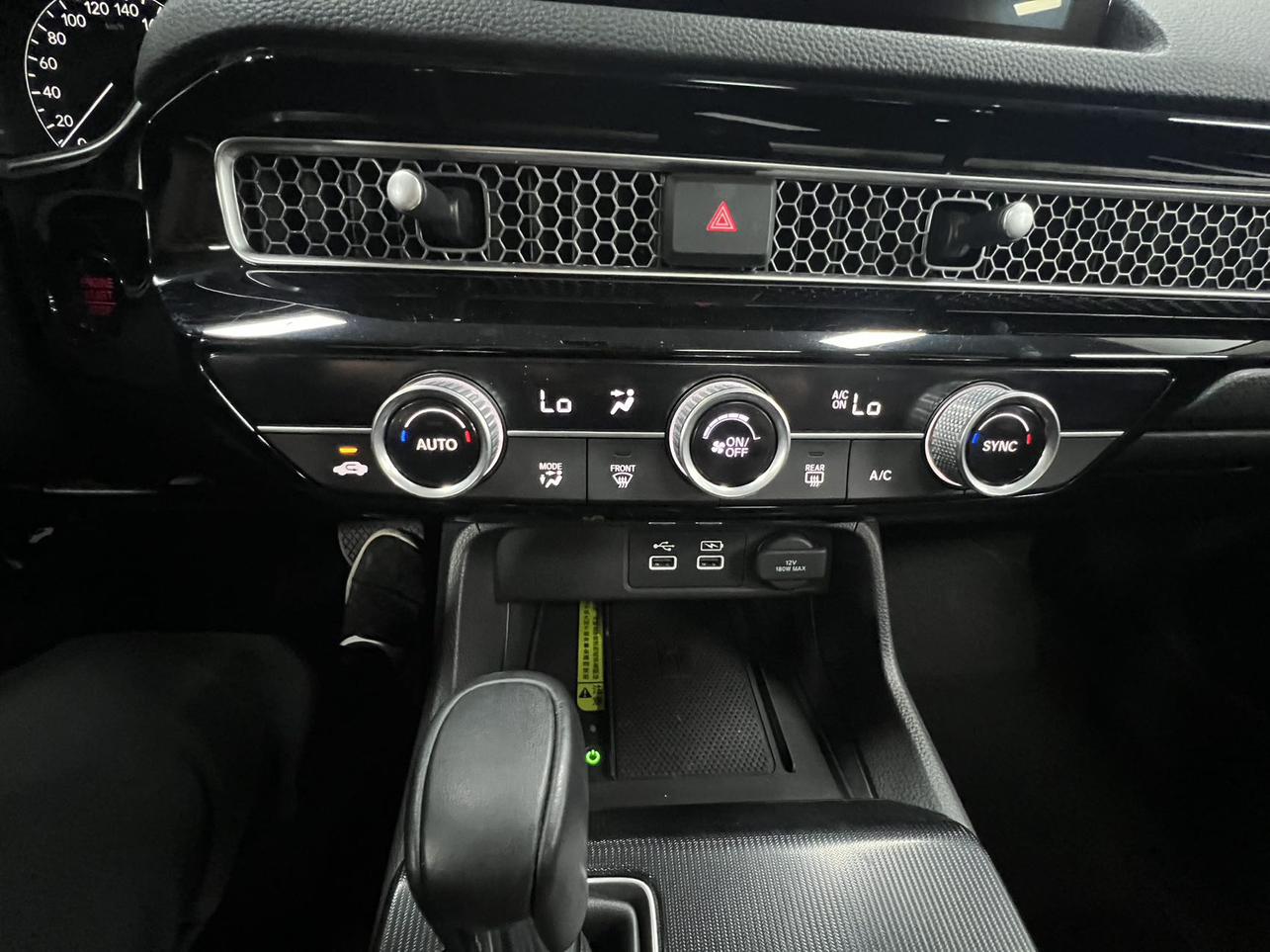 Honda Civic 2022, фото 17