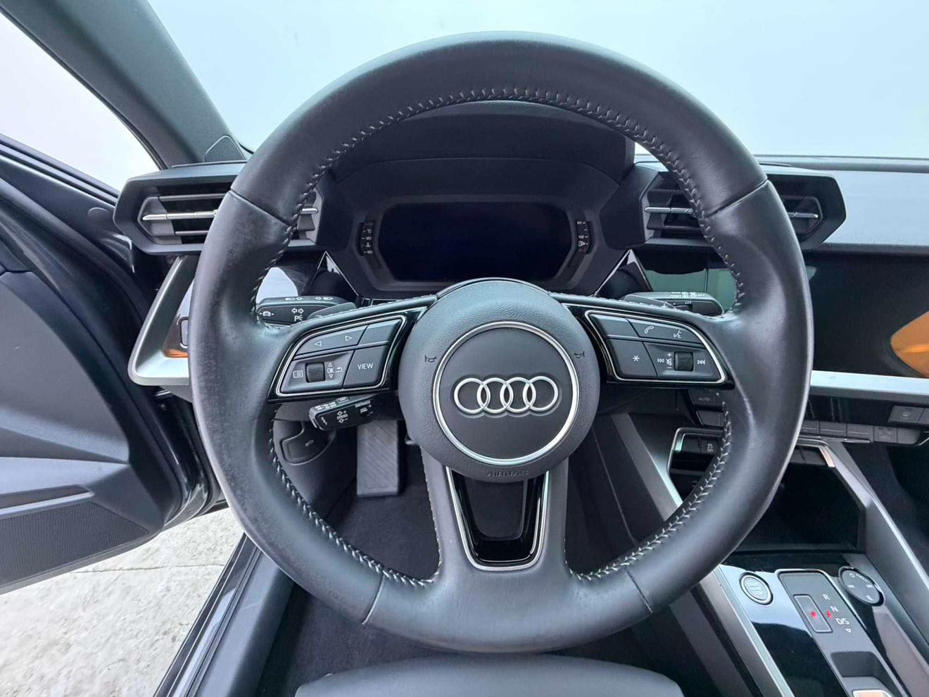Audi A3 2021, фото 7