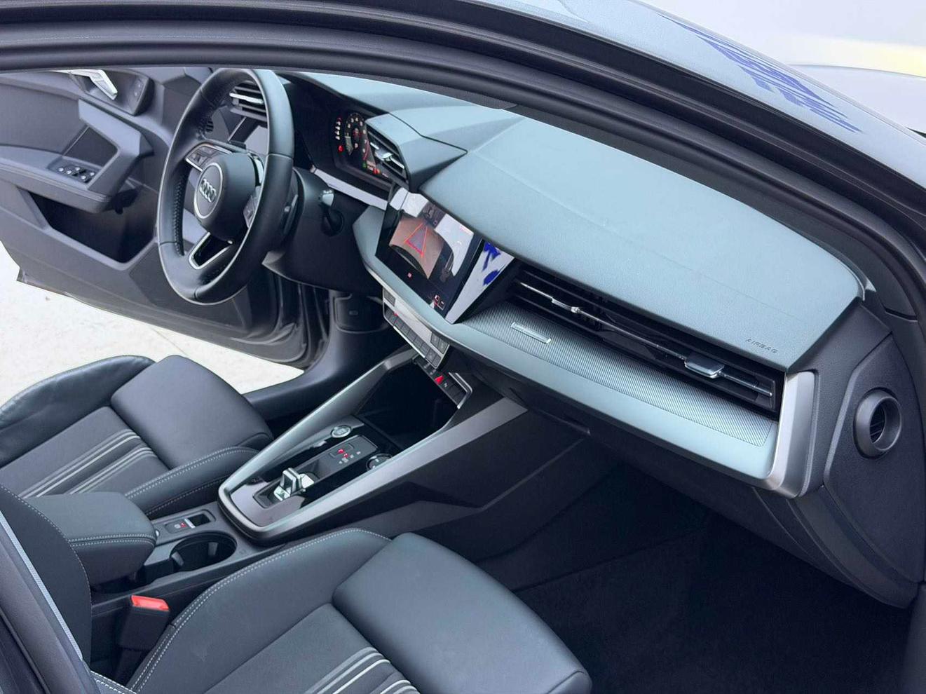 Audi A3 2021, фото 14