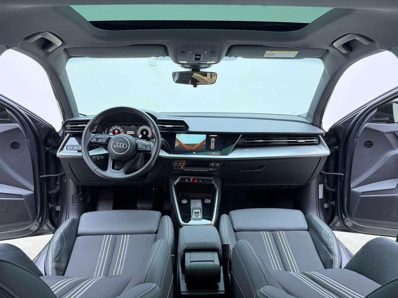 Audi A3 2021, фото 15