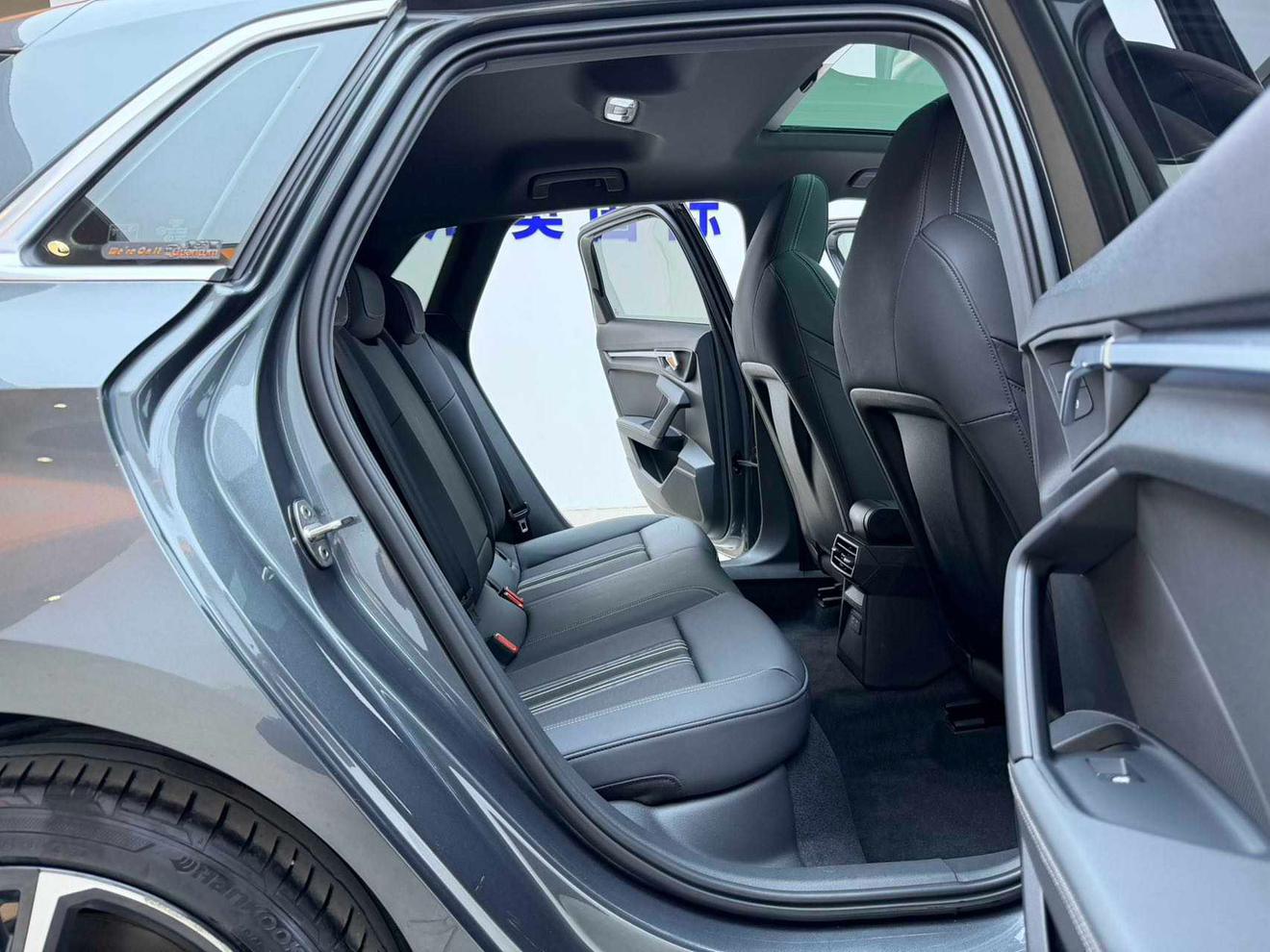Audi A3 2021, фото 17