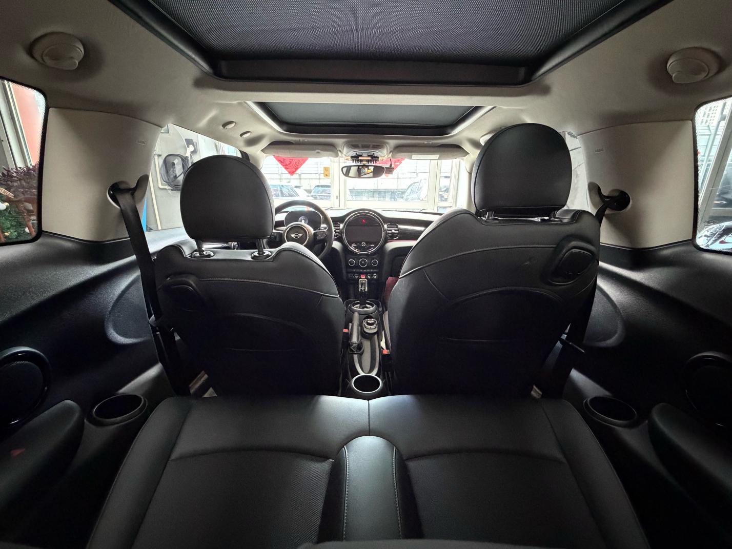 MINI Cooper 2022, фото 8