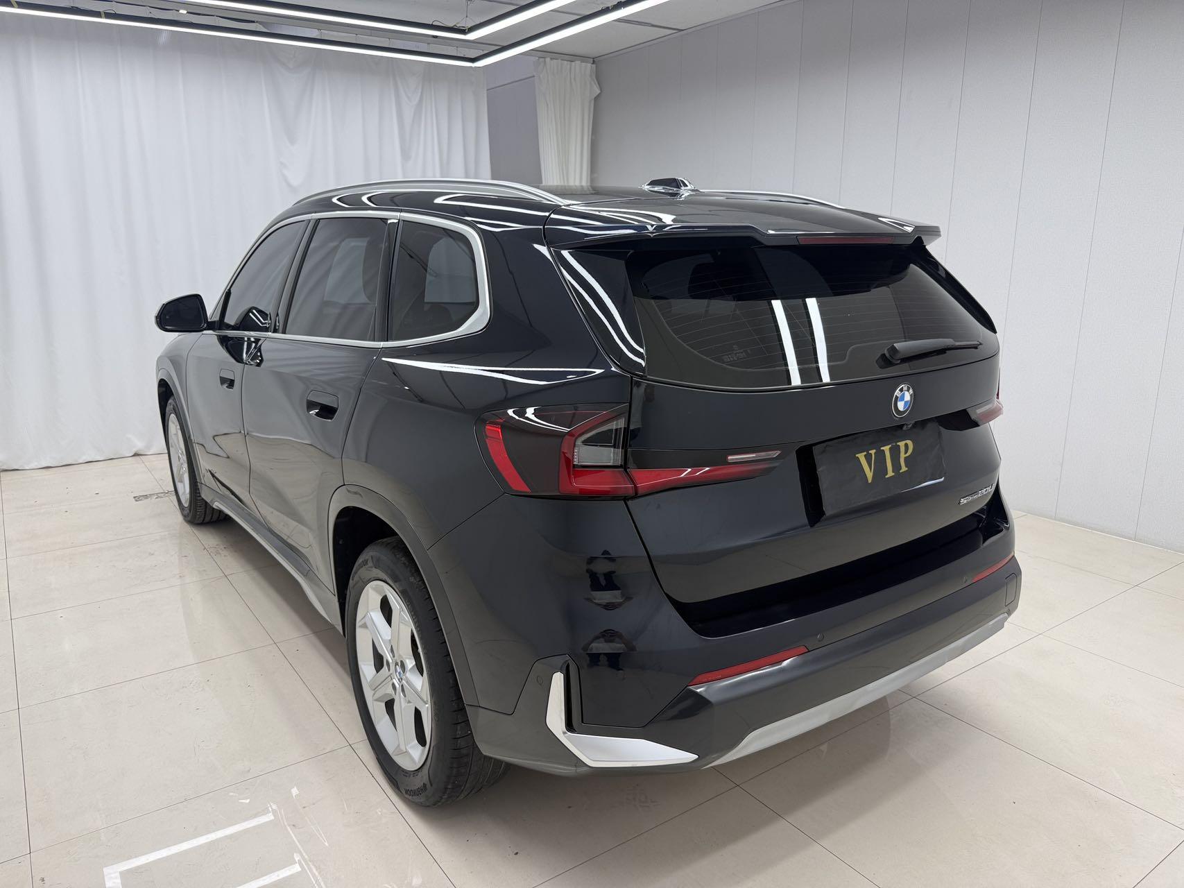 BMW X1 2023, фото 2