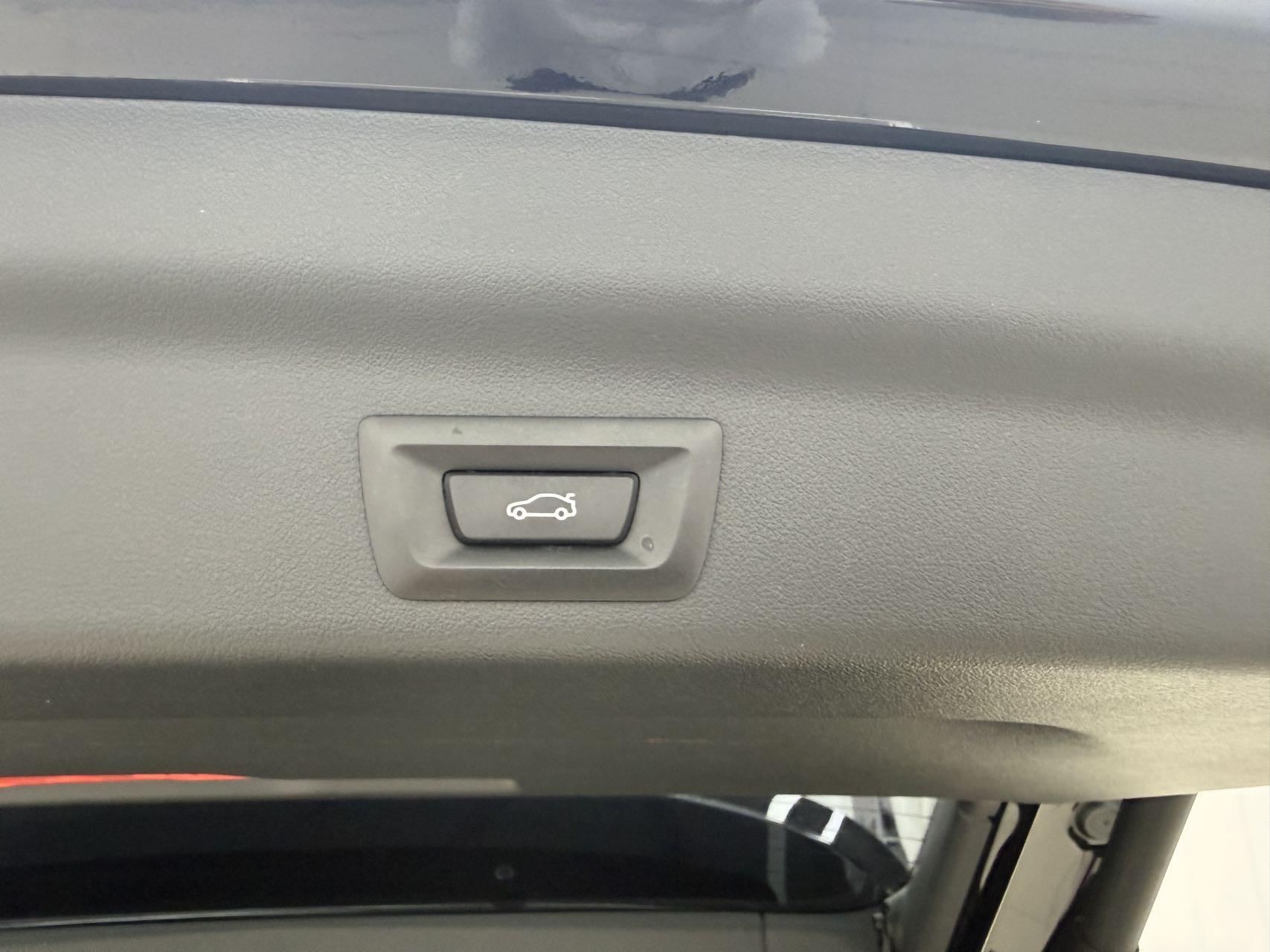BMW X1 2023, фото 17
