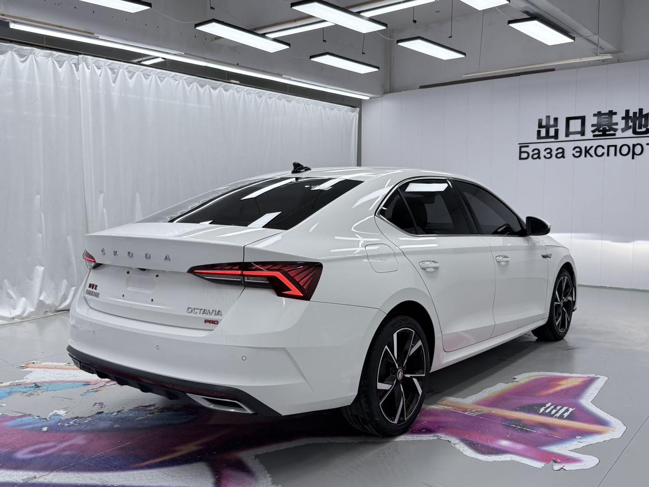 Skoda Octavia 2022, фото 6